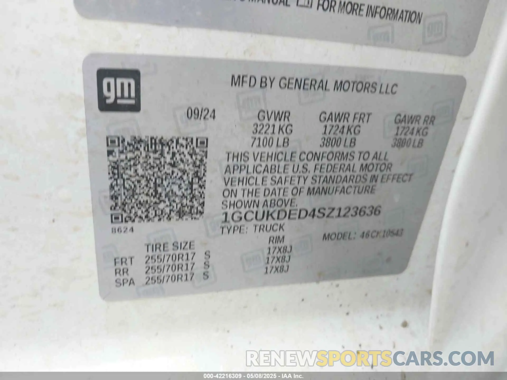 9 Фотография поврежденного автомобиля 1GCUKDED4SZ123636 CHEVROLET SILVERADO 1500 2025