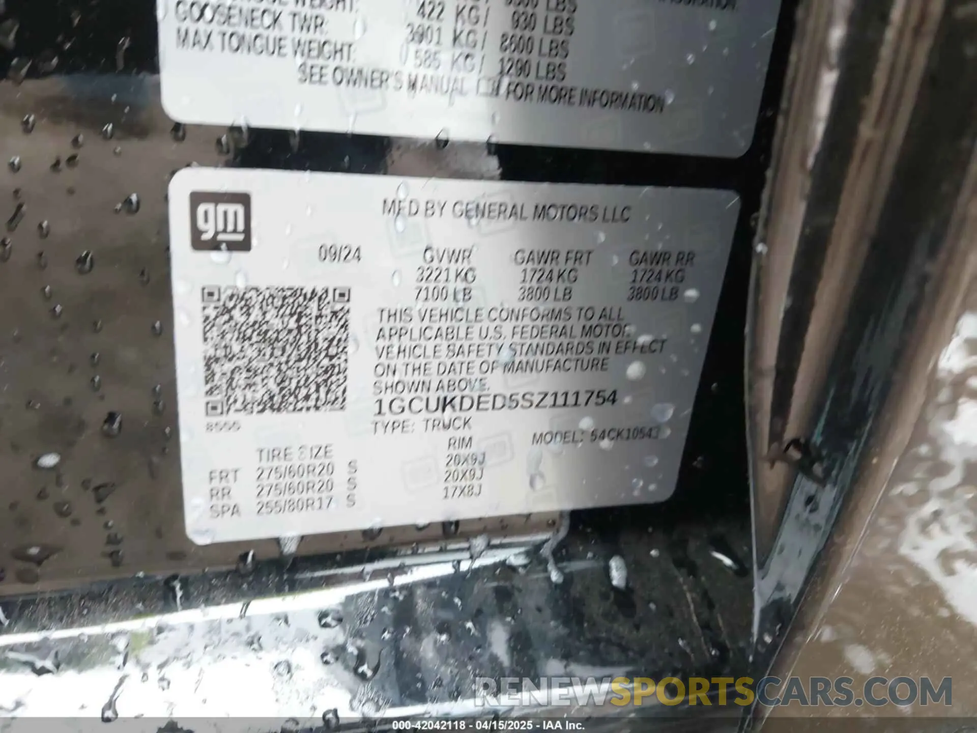 9 Photograph of a damaged car 1GCUKDED5SZ111754 CHEVROLET SILVERADO 1500 2025
