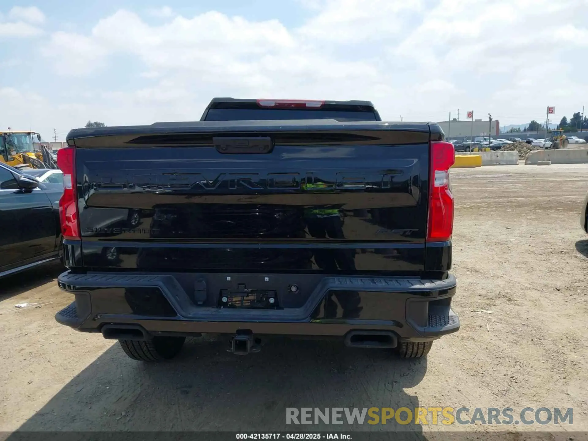17 Photograph of a damaged car 2GCPADED2S1118234 CHEVROLET SILVERADO 1500 2025