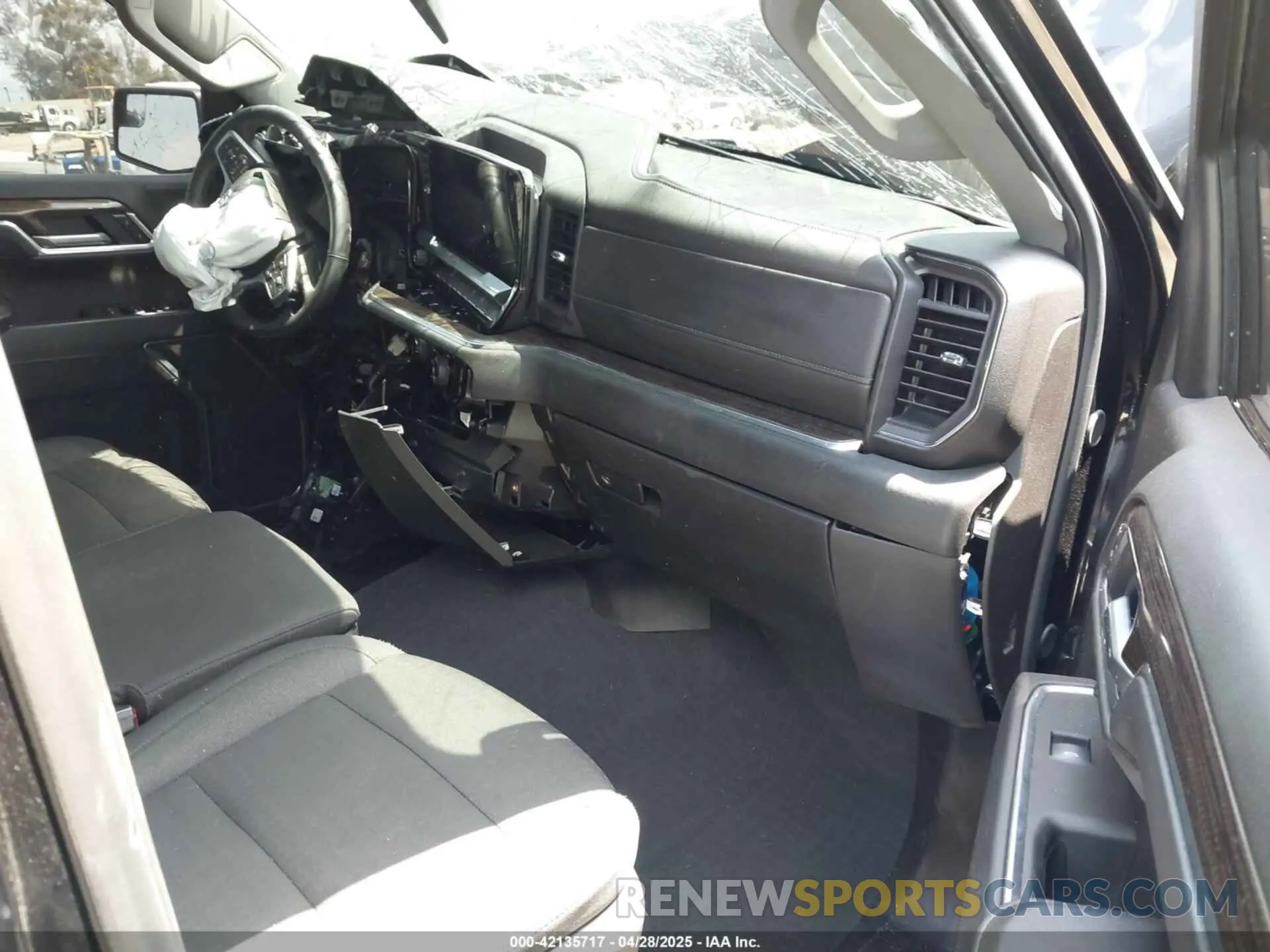 5 Photograph of a damaged car 2GCPADED2S1118234 CHEVROLET SILVERADO 1500 2025