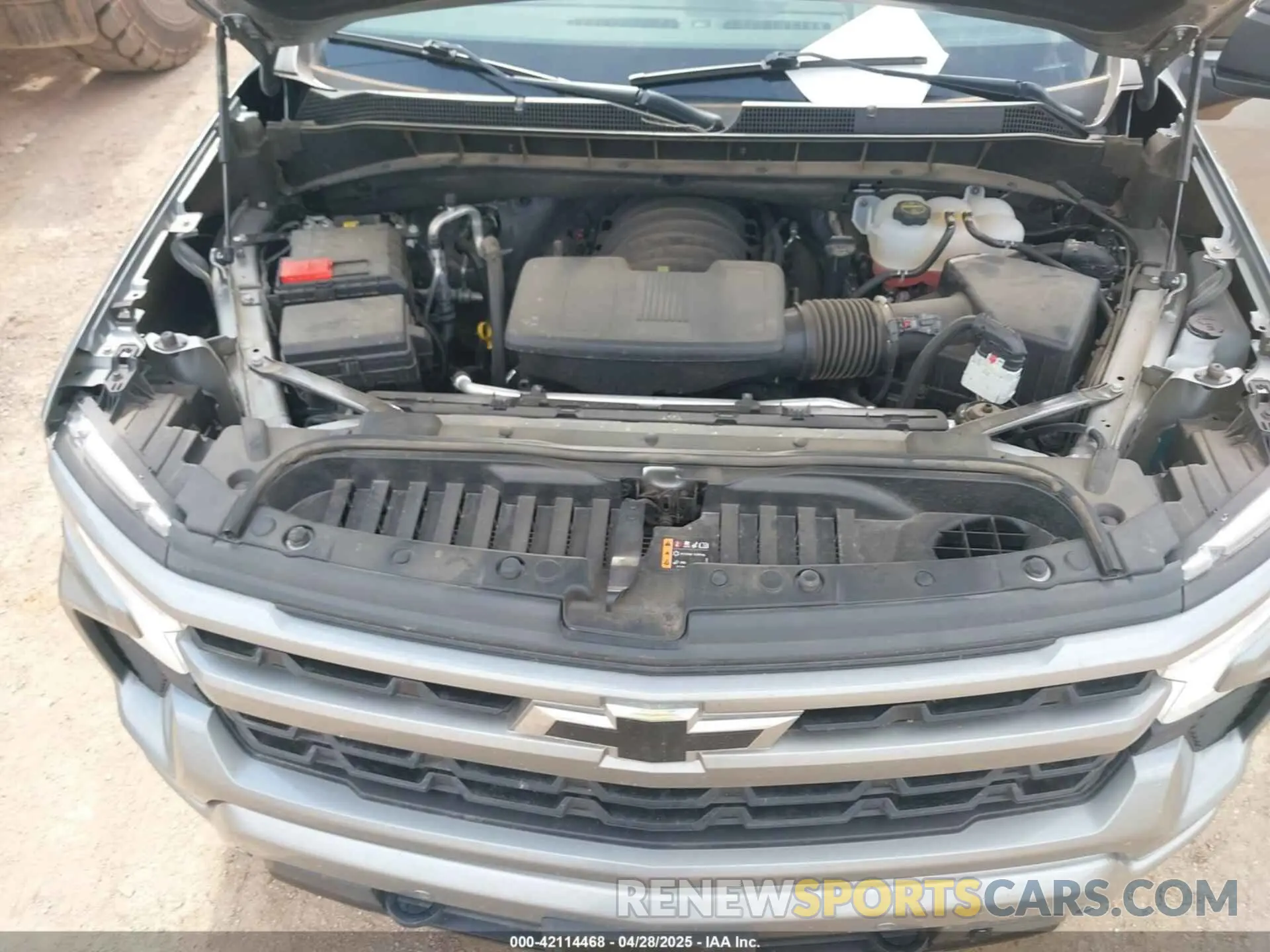 10 Фотография поврежденного автомобиля 2GCUKEED7S1111432 CHEVROLET SILVERADO 1500 2025
