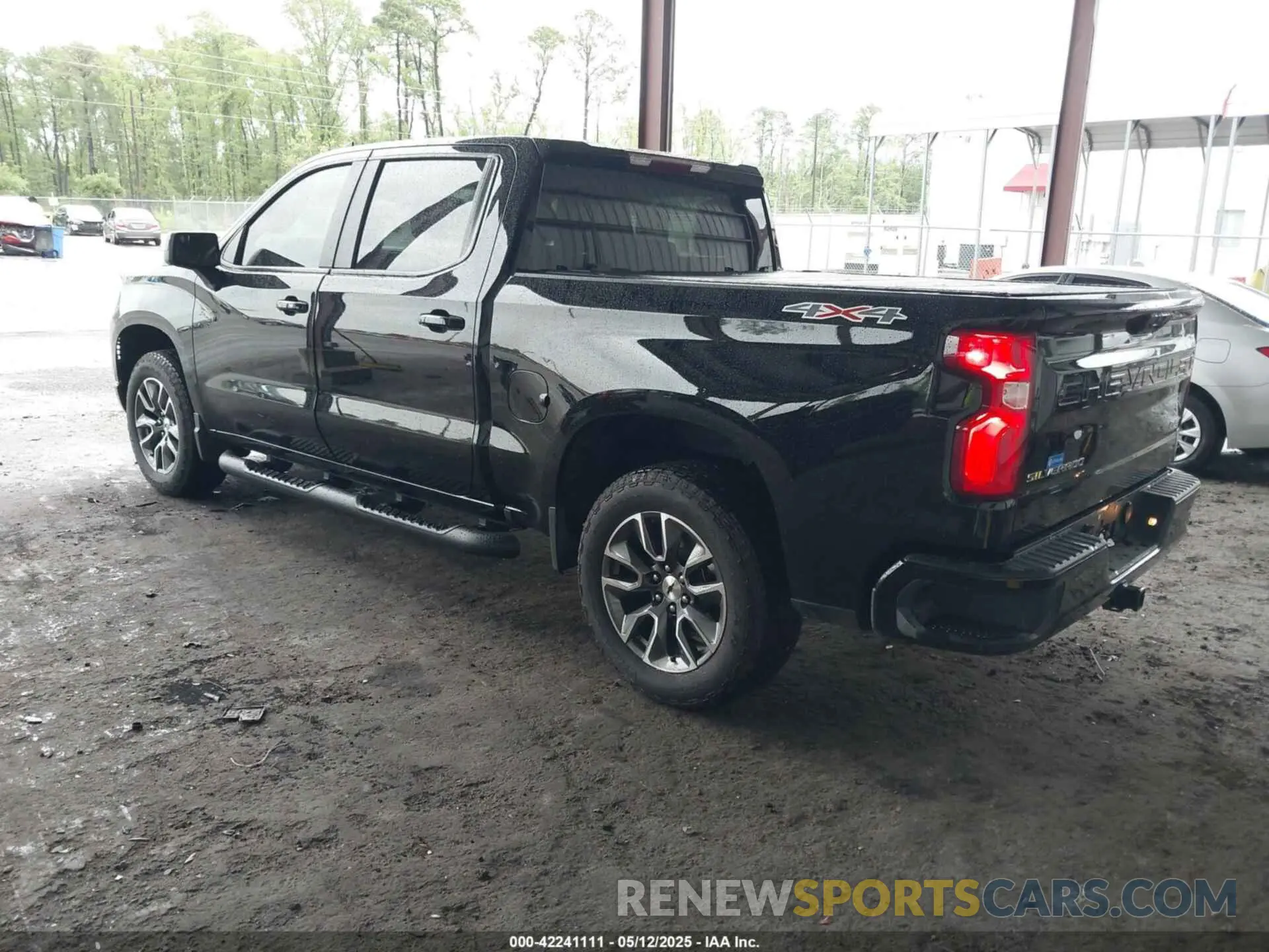 3 Photograph of a damaged car 2GCUKEED8S1147730 CHEVROLET SILVERADO 1500 2025