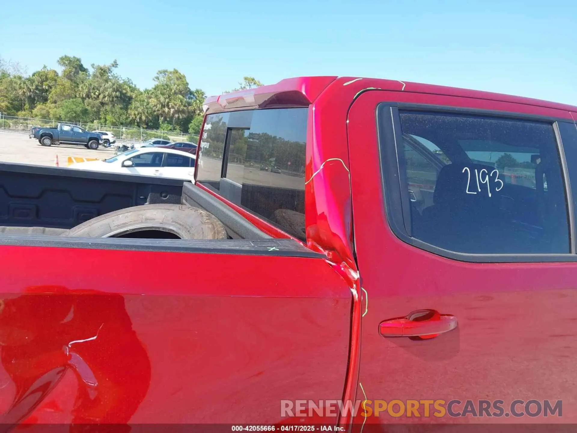 17 Photograph of a damaged car 3GCPADED5SG204239 CHEVROLET SILVERADO 1500 2025