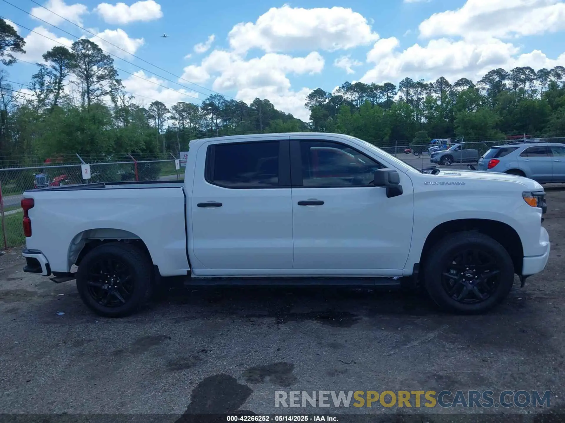 13 Photograph of a damaged car 3GCPKBEK7SG141712 CHEVROLET SILVERADO 1500 2025