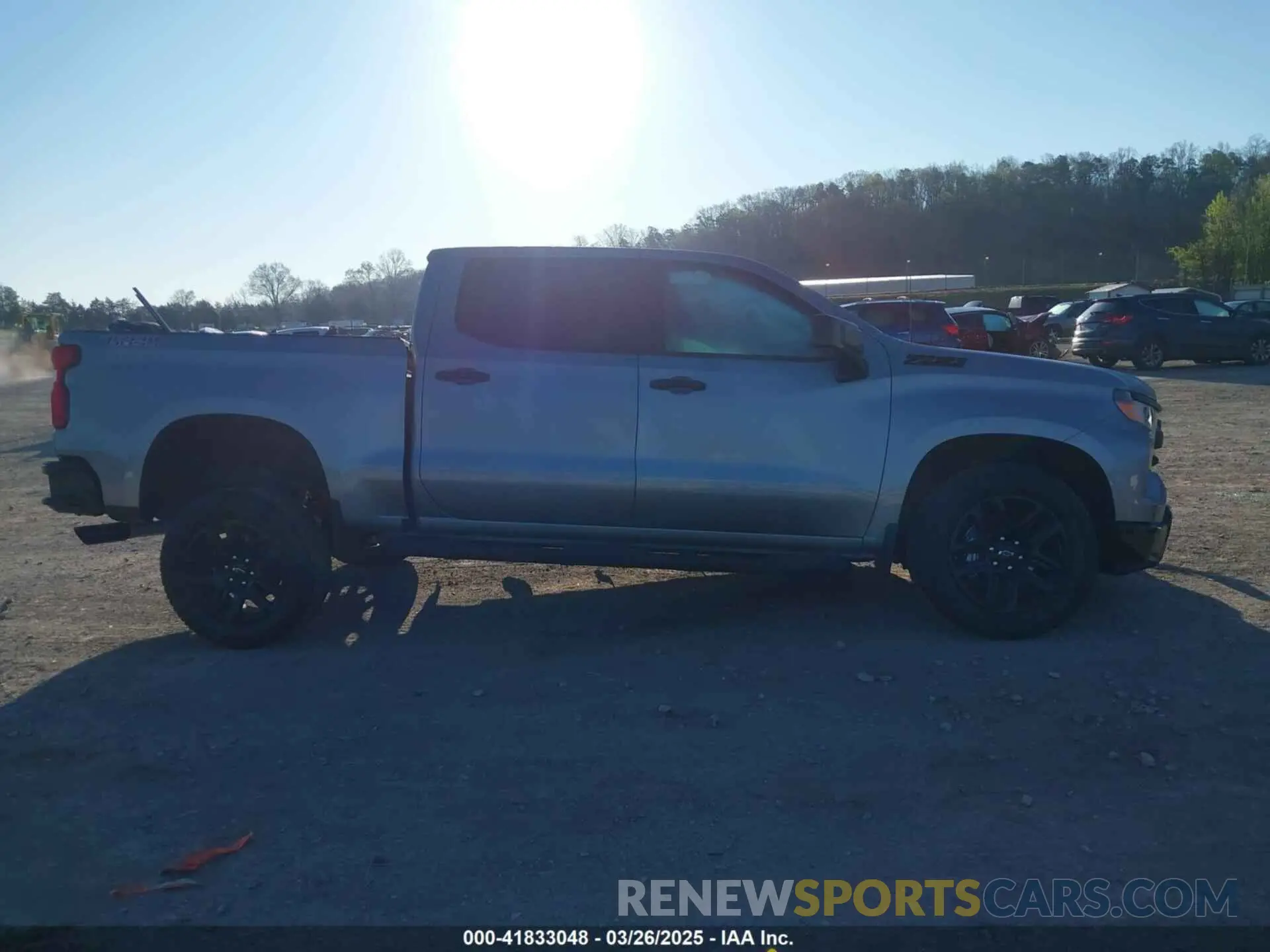 14 Photograph of a damaged car 3GCPKCEK4SG161597 CHEVROLET SILVERADO 1500 2025