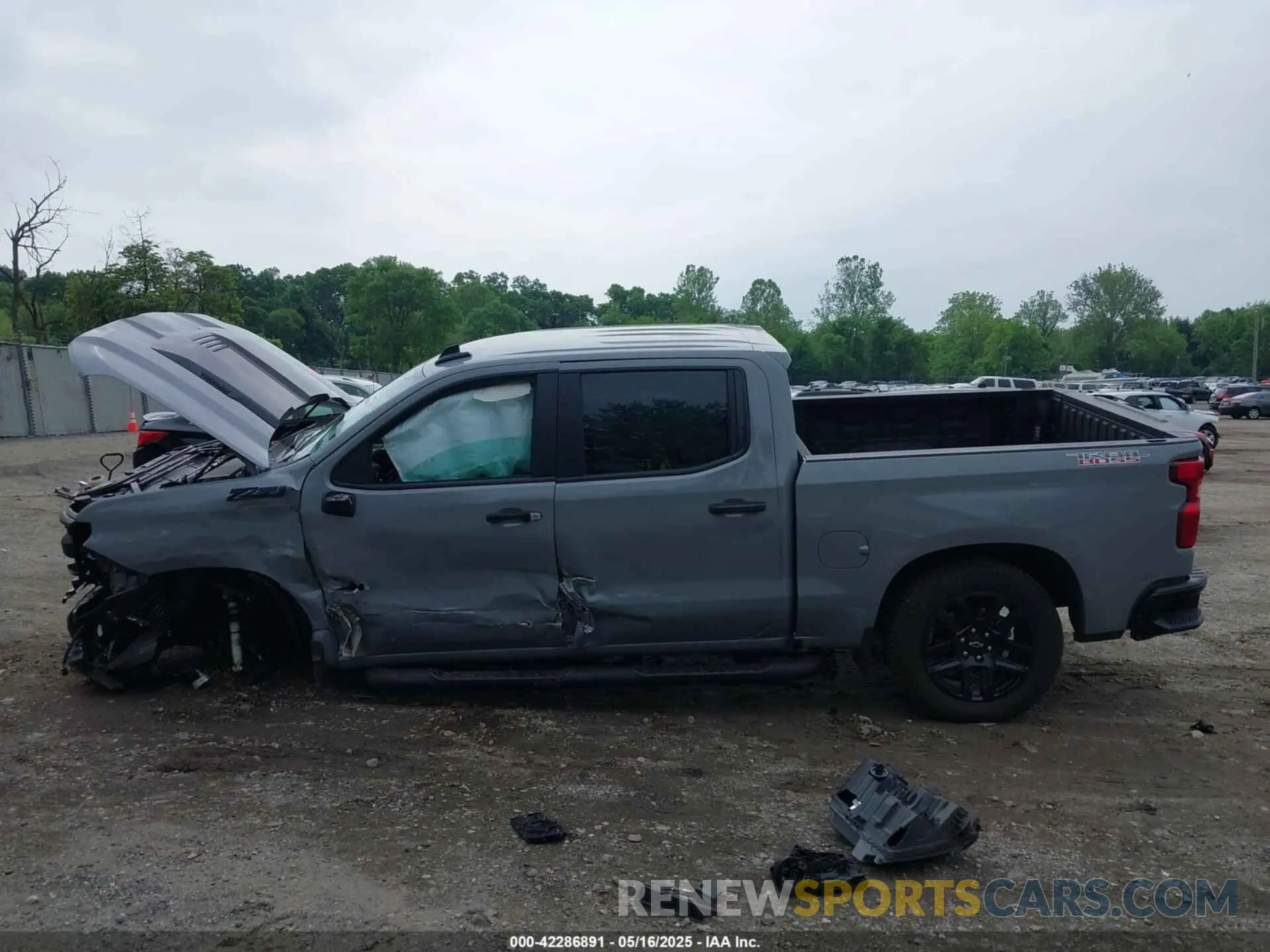 15 Photograph of a damaged car 3GCPKCEK5SG187190 CHEVROLET SILVERADO 1500 2025
