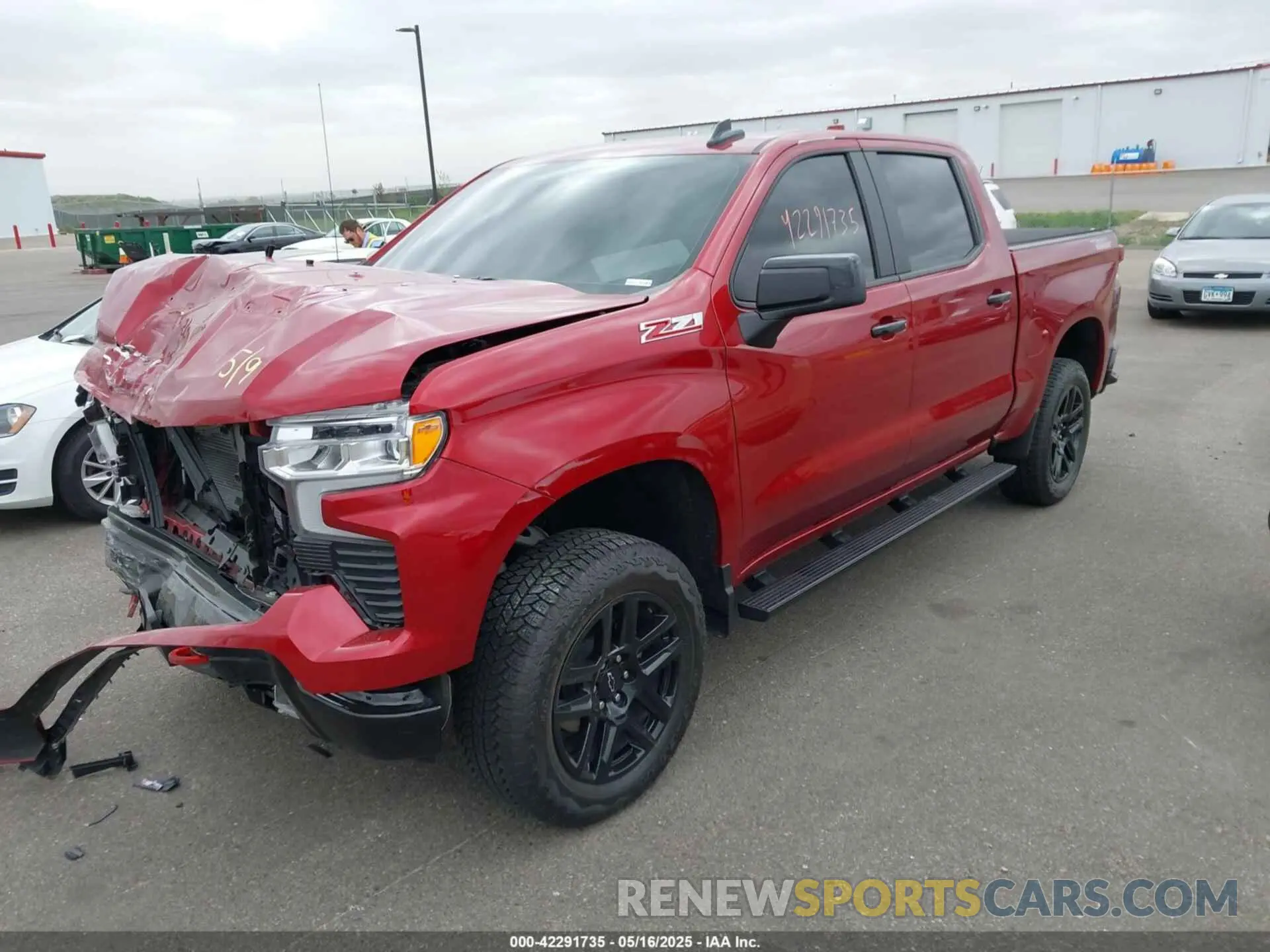 2 Photograph of a damaged car 3GCUKFEL3SG226064 CHEVROLET SILVERADO 1500 2025