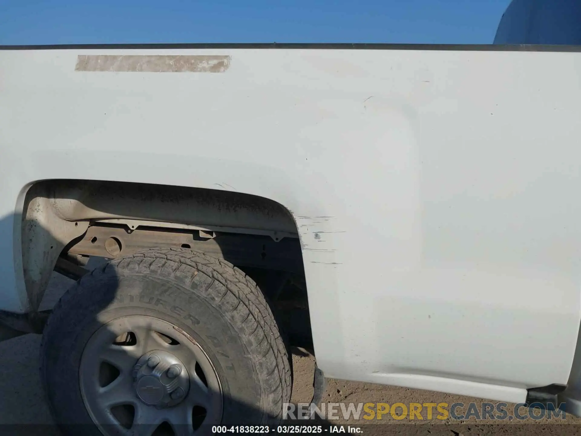 6 Photograph of a damaged car 2GCVKNEC0K1160970 CHEVROLET SILVERADO 1500 LD 2019