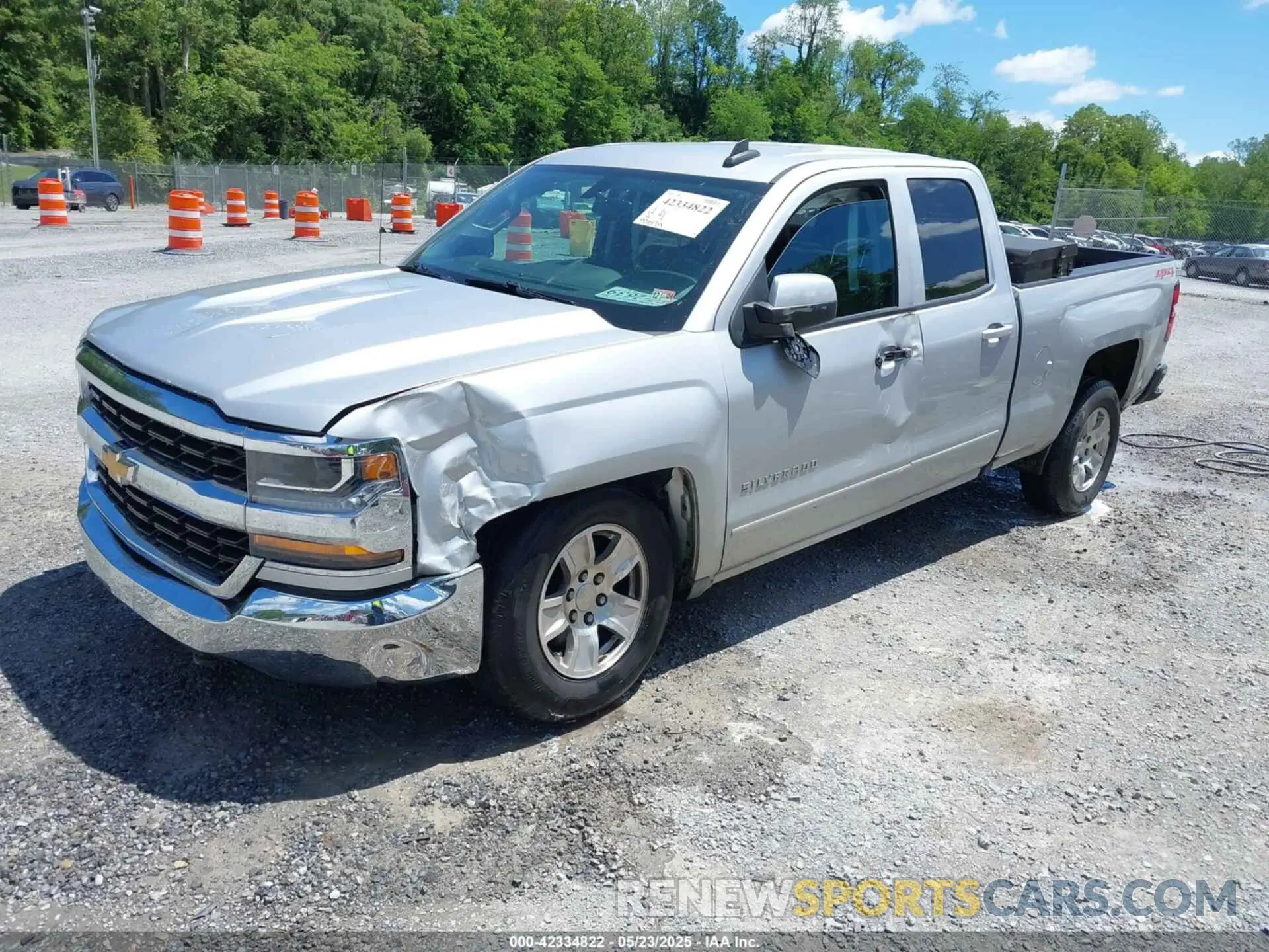 2 Photograph of a damaged car 2GCVKPEC2K1158309 CHEVROLET SILVERADO 1500 LD 2019