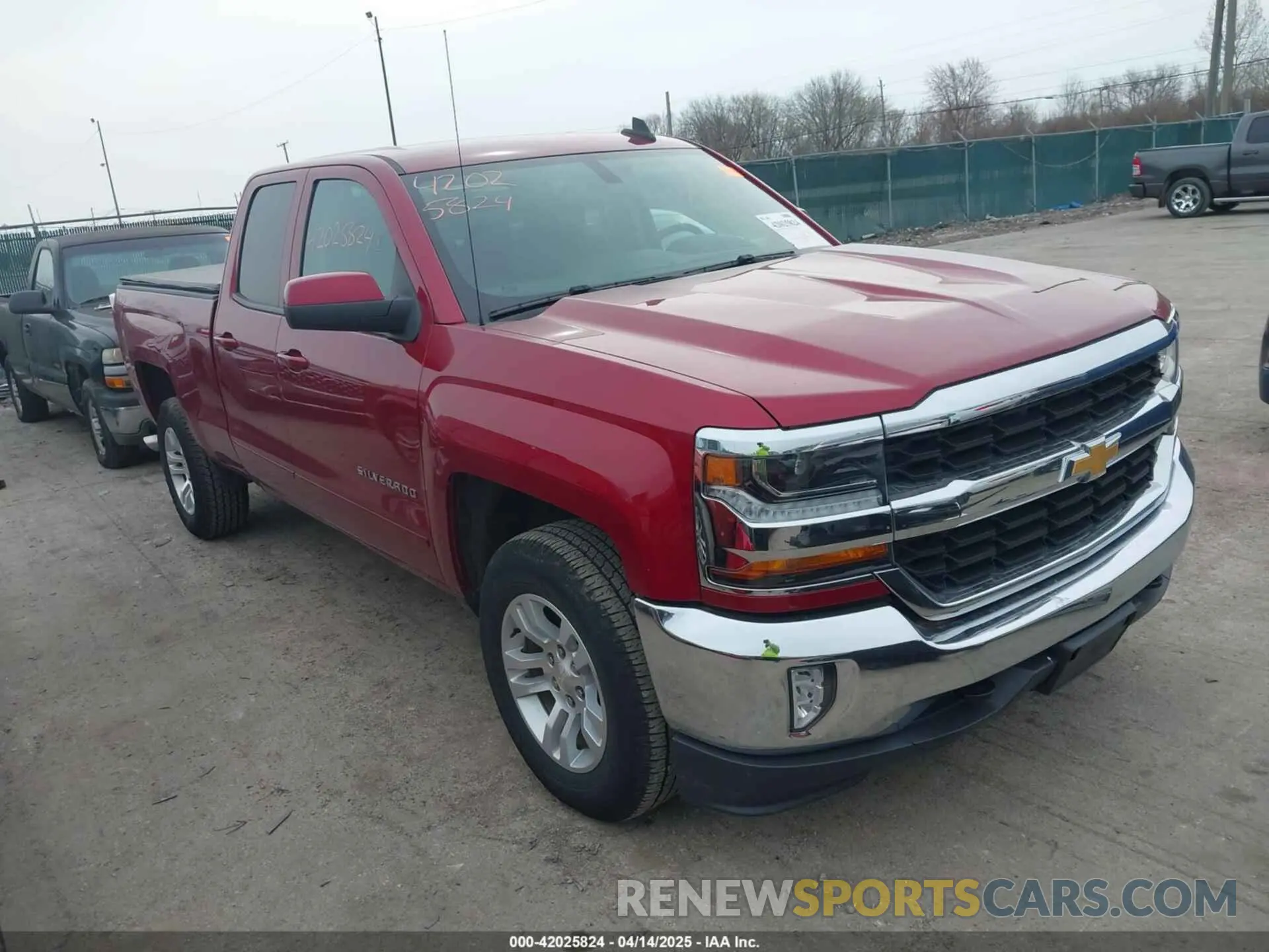 1 Photograph of a damaged car 2GCVKPEC2K1188832 CHEVROLET SILVERADO 1500 LD 2019