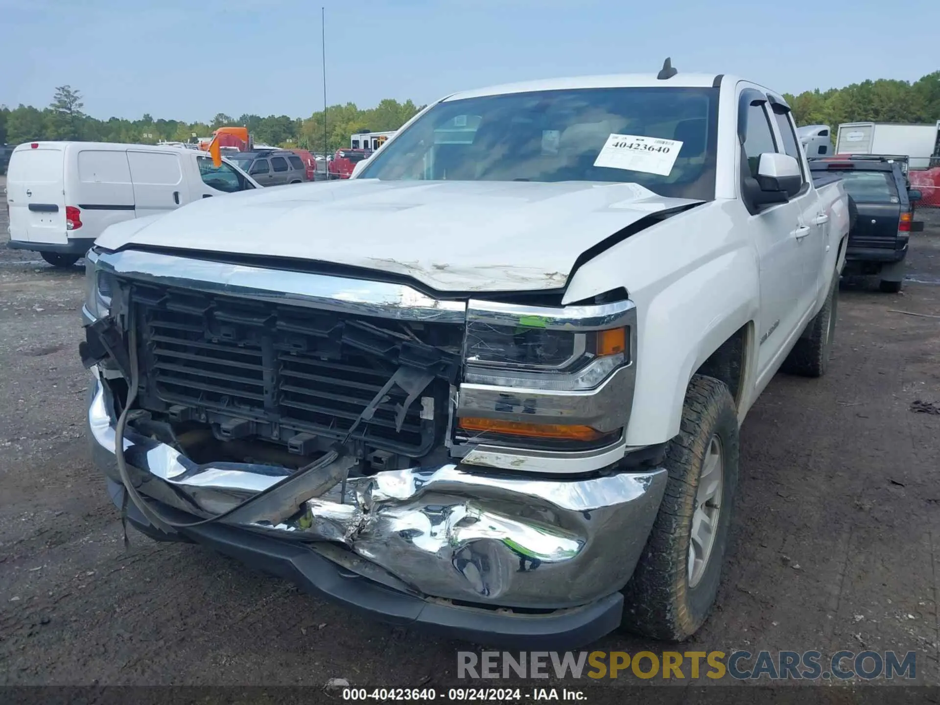6 Photograph of a damaged car 2GCVKPEC9K1147291 CHEVROLET SILVERADO 1500 LD 2019