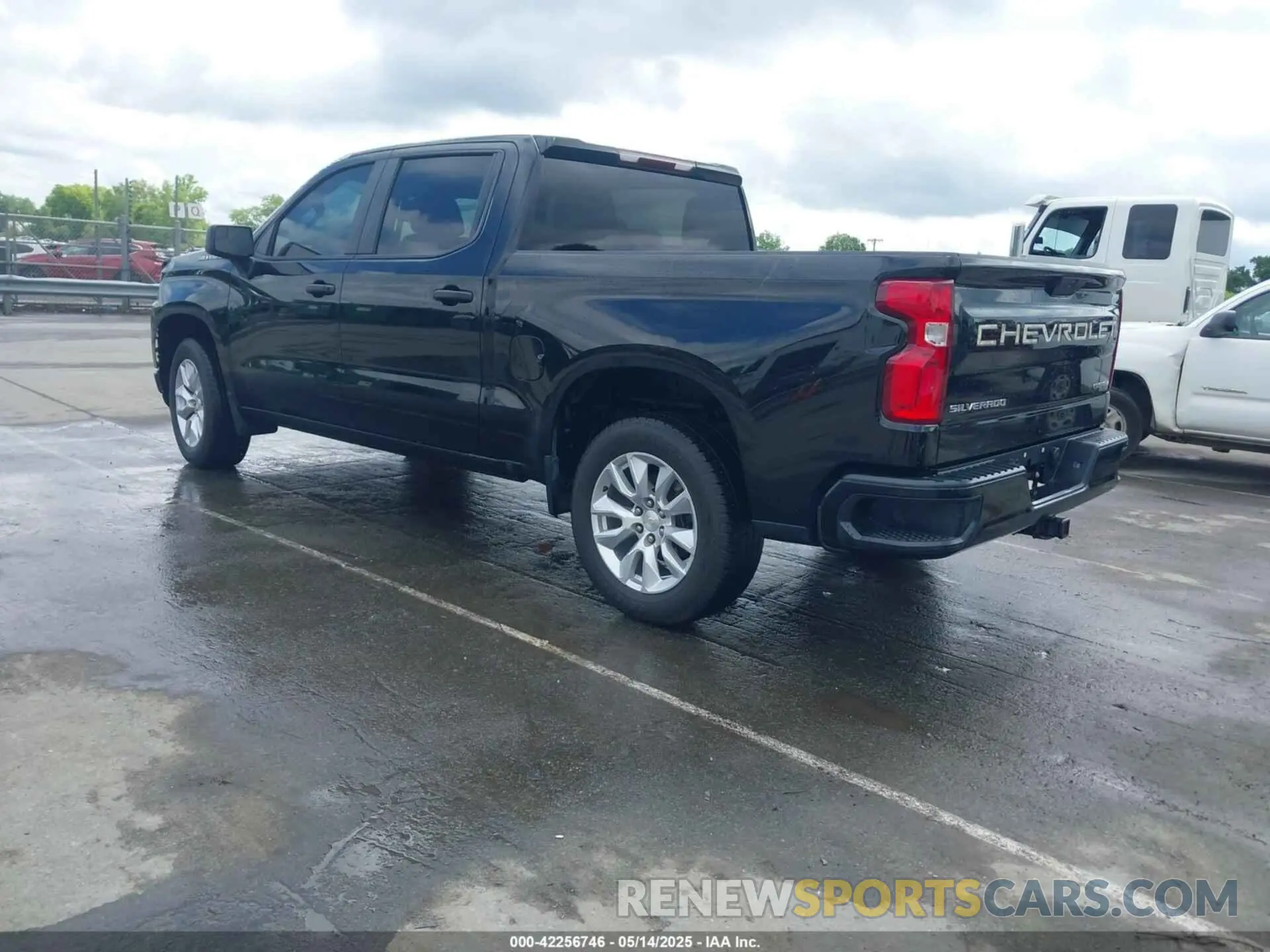 3 Photograph of a damaged car 1GCPYBEK8NZ135310 CHEVROLET SILVERADO 1500 LTD 2022