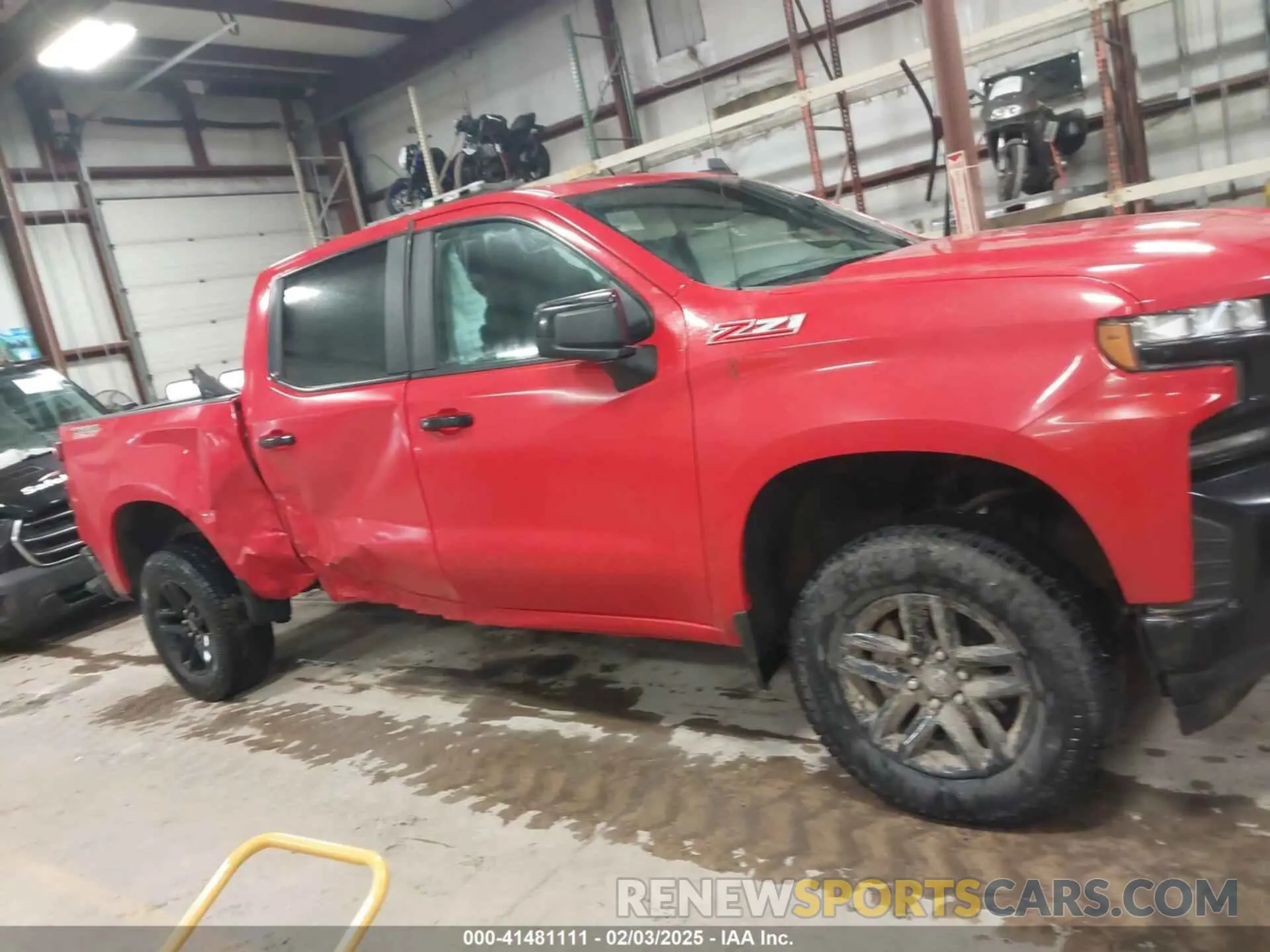 13 Photograph of a damaged car 1GCPYFED1NZ170344 CHEVROLET SILVERADO 1500 LTD 2022