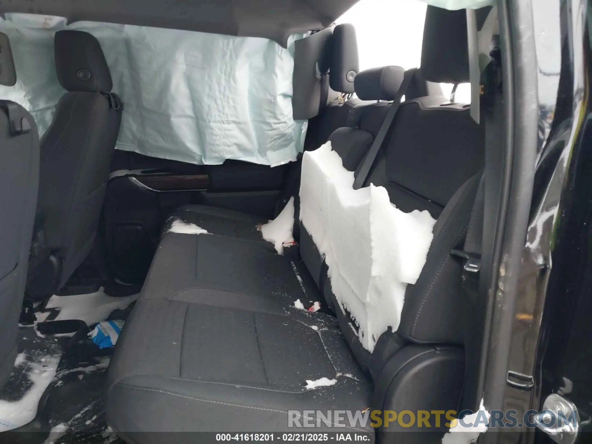 8 Photograph of a damaged car 1GCPYFEDXNZ233067 CHEVROLET SILVERADO 1500 LTD 2022