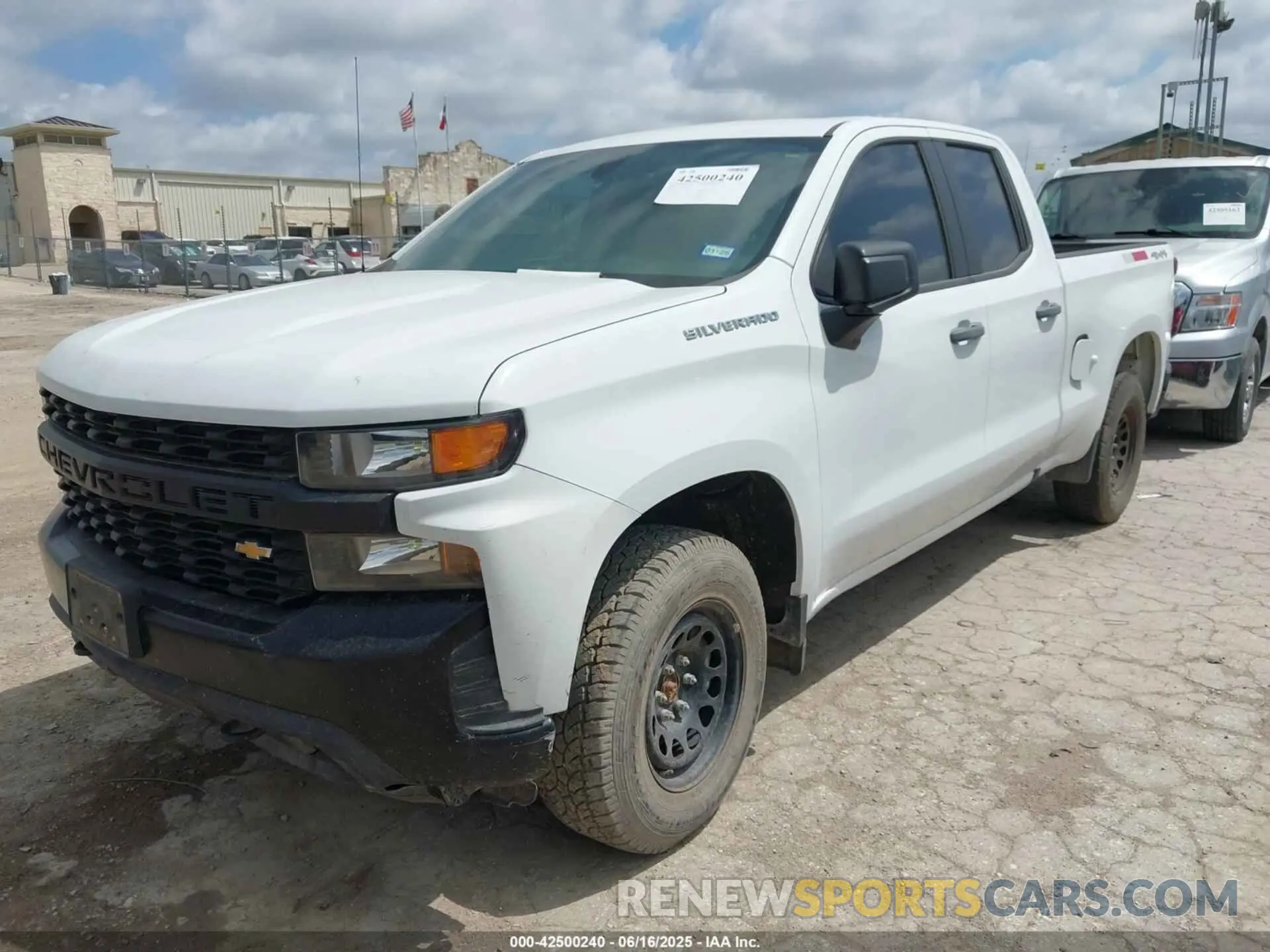 2 Photograph of a damaged car 1GCRYAEDXNZ174808 CHEVROLET SILVERADO 1500 LTD 2022