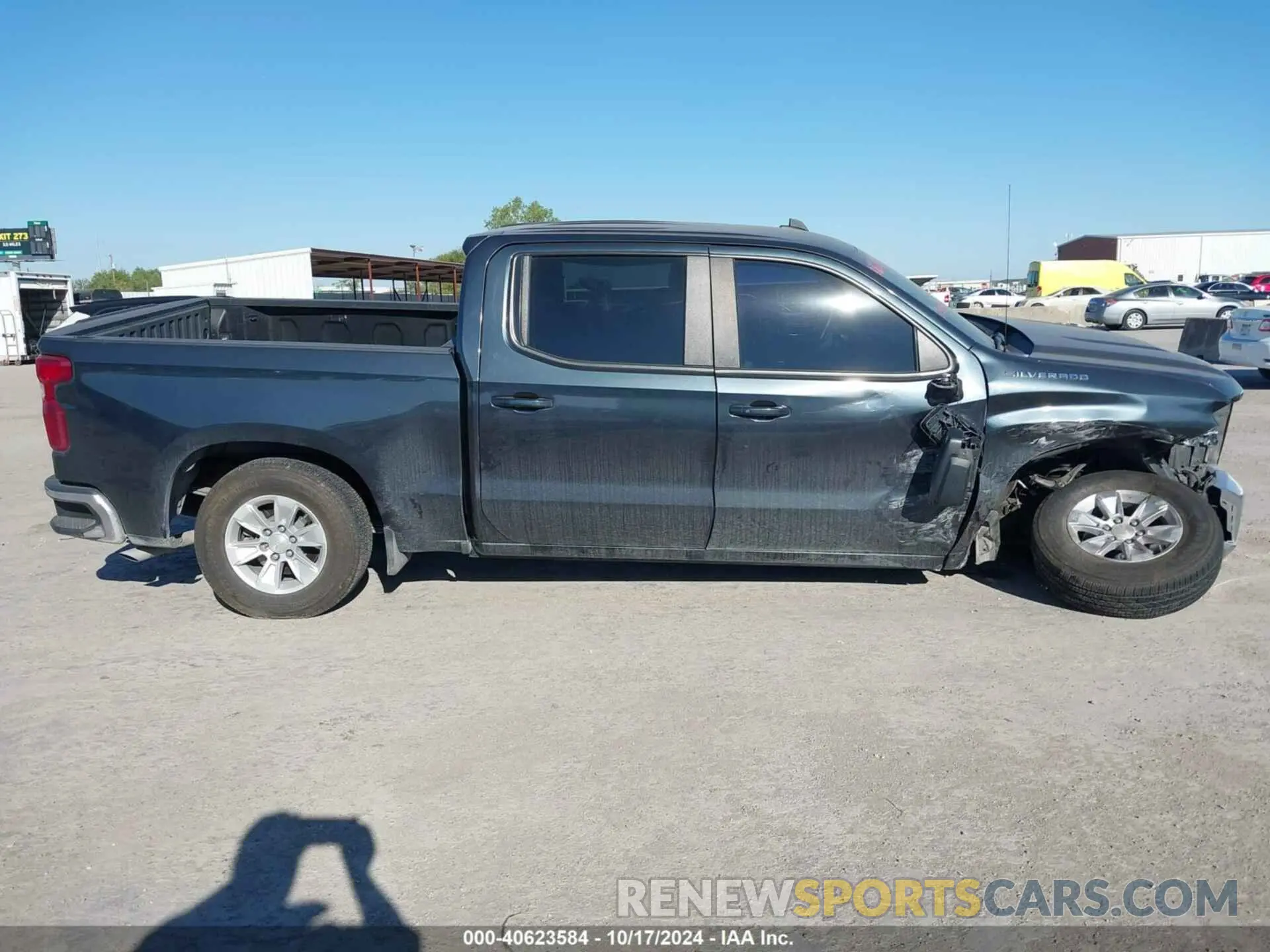 13 Photograph of a damaged car 1GCUYDED0NZ124561 CHEVROLET SILVERADO 1500 LTD 2022