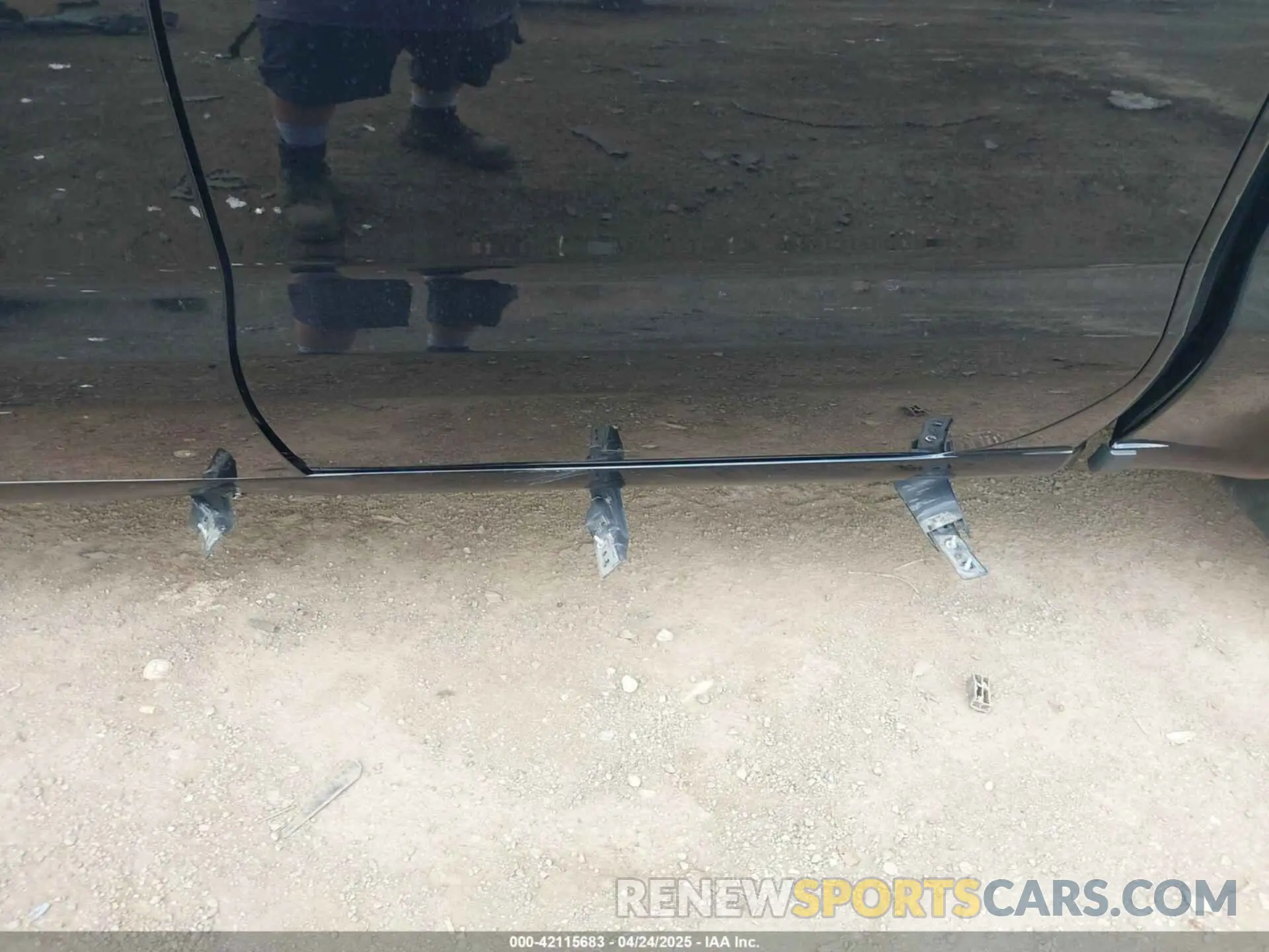 19 Фотография поврежденного автомобиля 1GCUYHEL9NZ126565 CHEVROLET SILVERADO 1500 LTD 2022