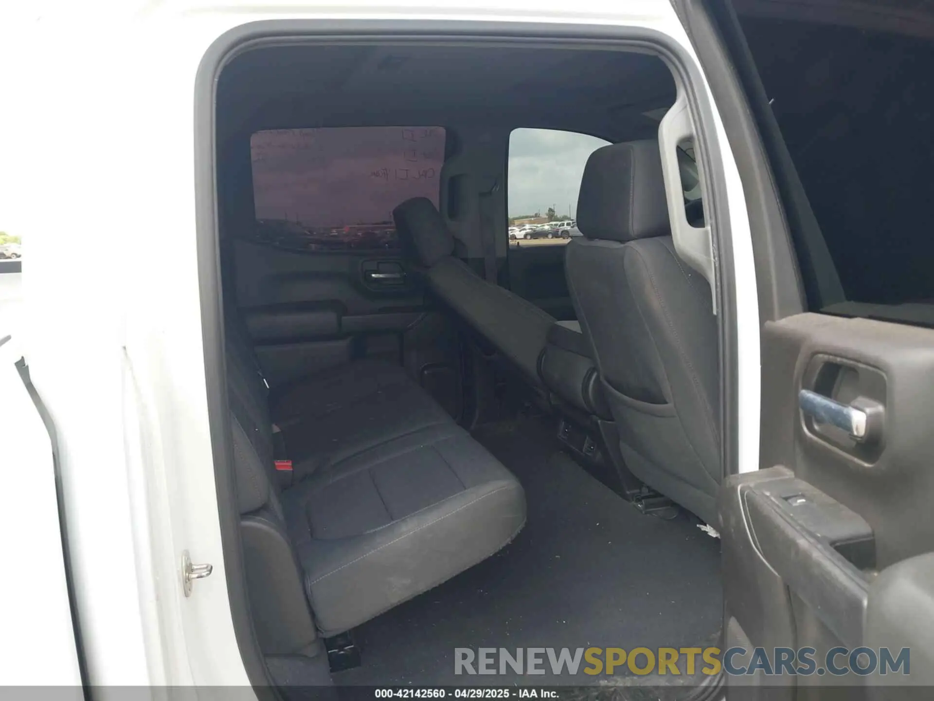 8 Фотография поврежденного автомобиля 3GCPYCEK6NG139927 CHEVROLET SILVERADO 1500 LTD 2022