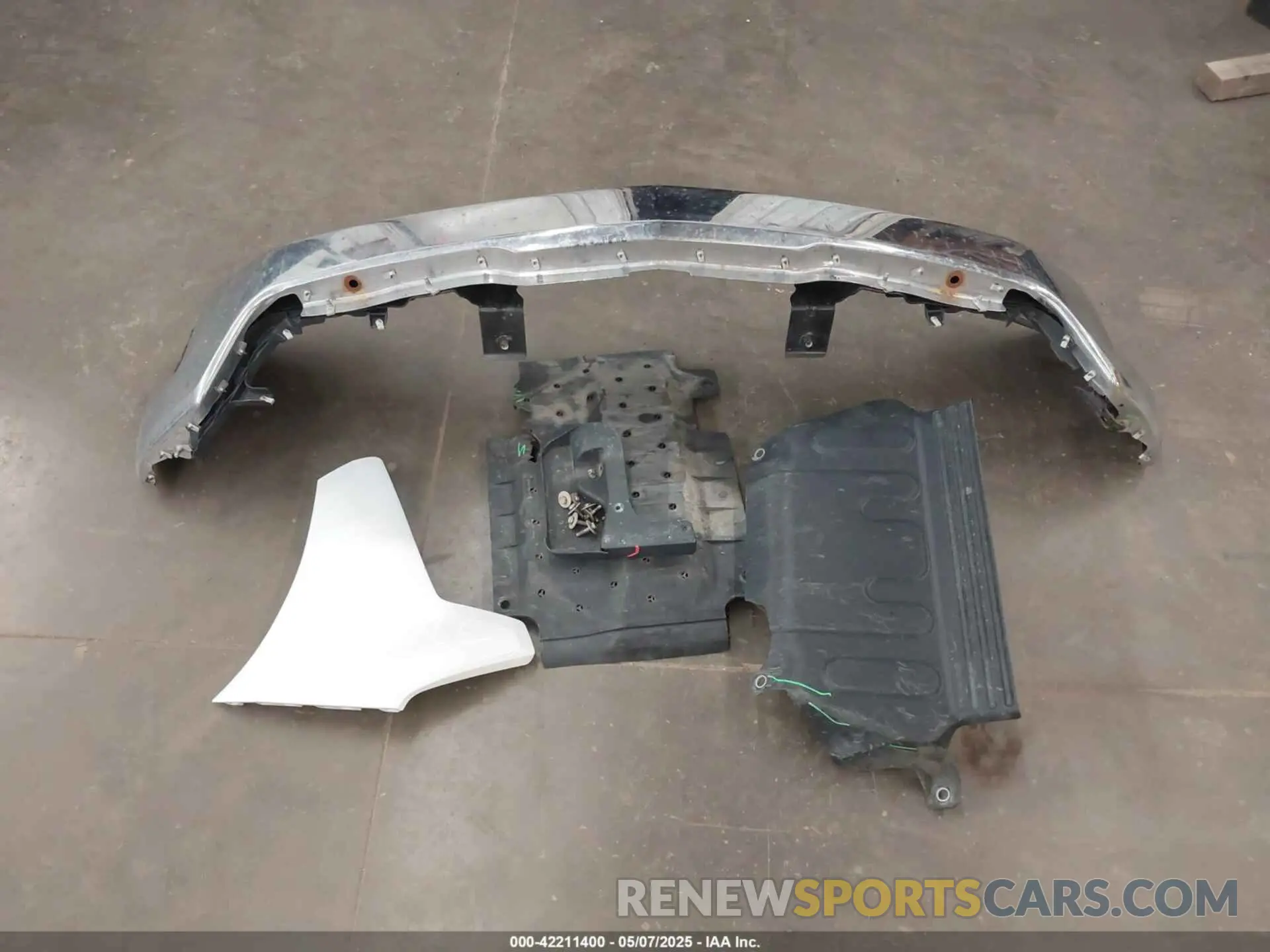 12 Photograph of a damaged car 3GCUYDED3NG124098 CHEVROLET SILVERADO 1500 LTD 2022