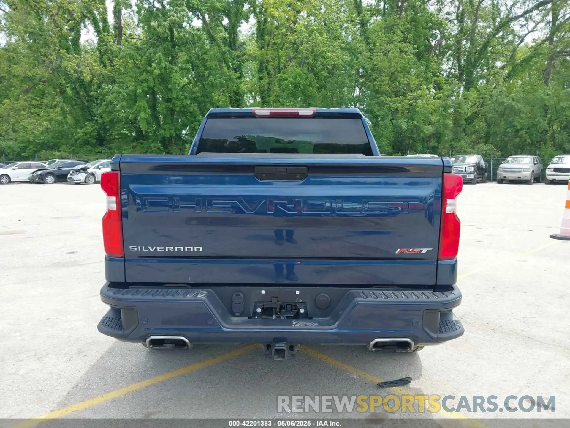 16 Photograph of a damaged car 3GCUYEED3NG178118 CHEVROLET SILVERADO 1500 LTD 2022
