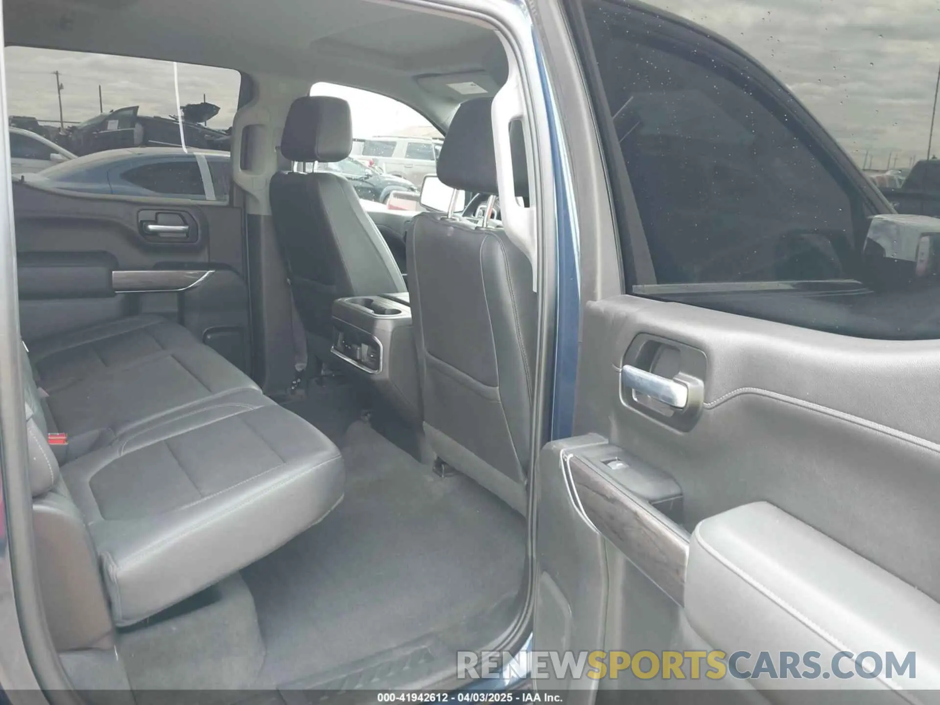 8 Photograph of a damaged car 3GCUYGED3NG206561 CHEVROLET SILVERADO 1500 LTD 2022