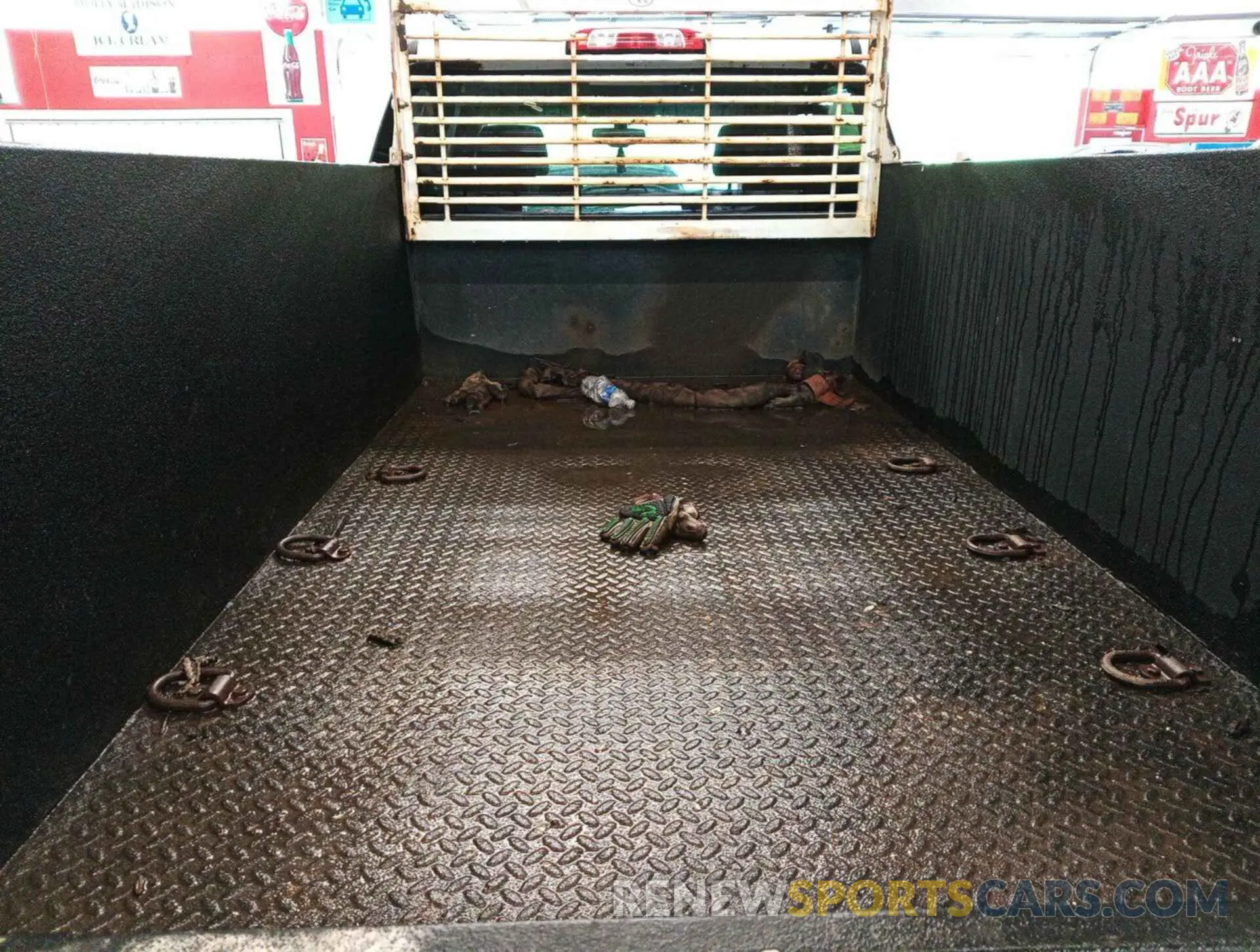 10 Photograph of a damaged car 1GC1KREG3KF211668 CHEVROLET SILVERADO 2019