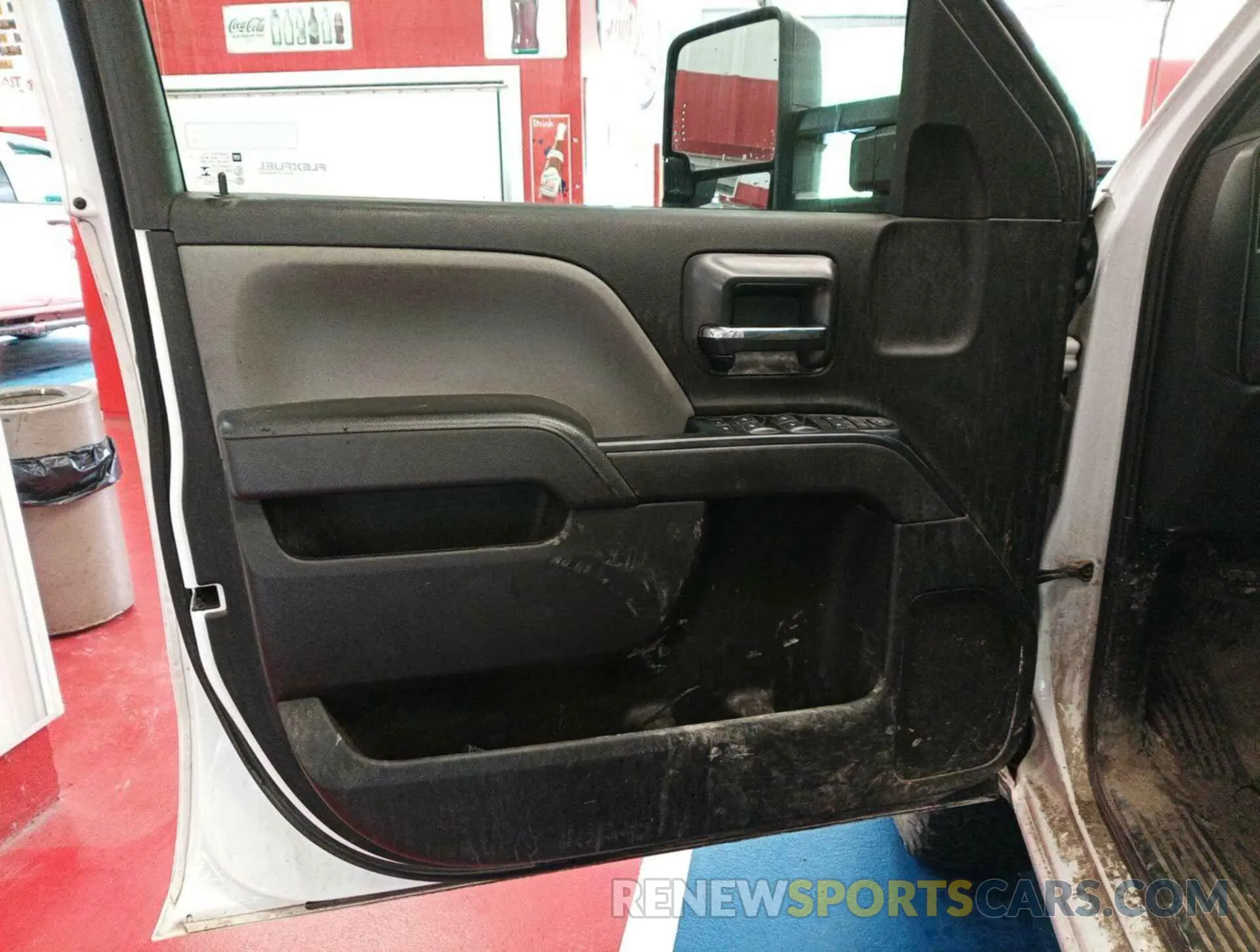 30 Photograph of a damaged car 1GC1KREG3KF211668 CHEVROLET SILVERADO 2019