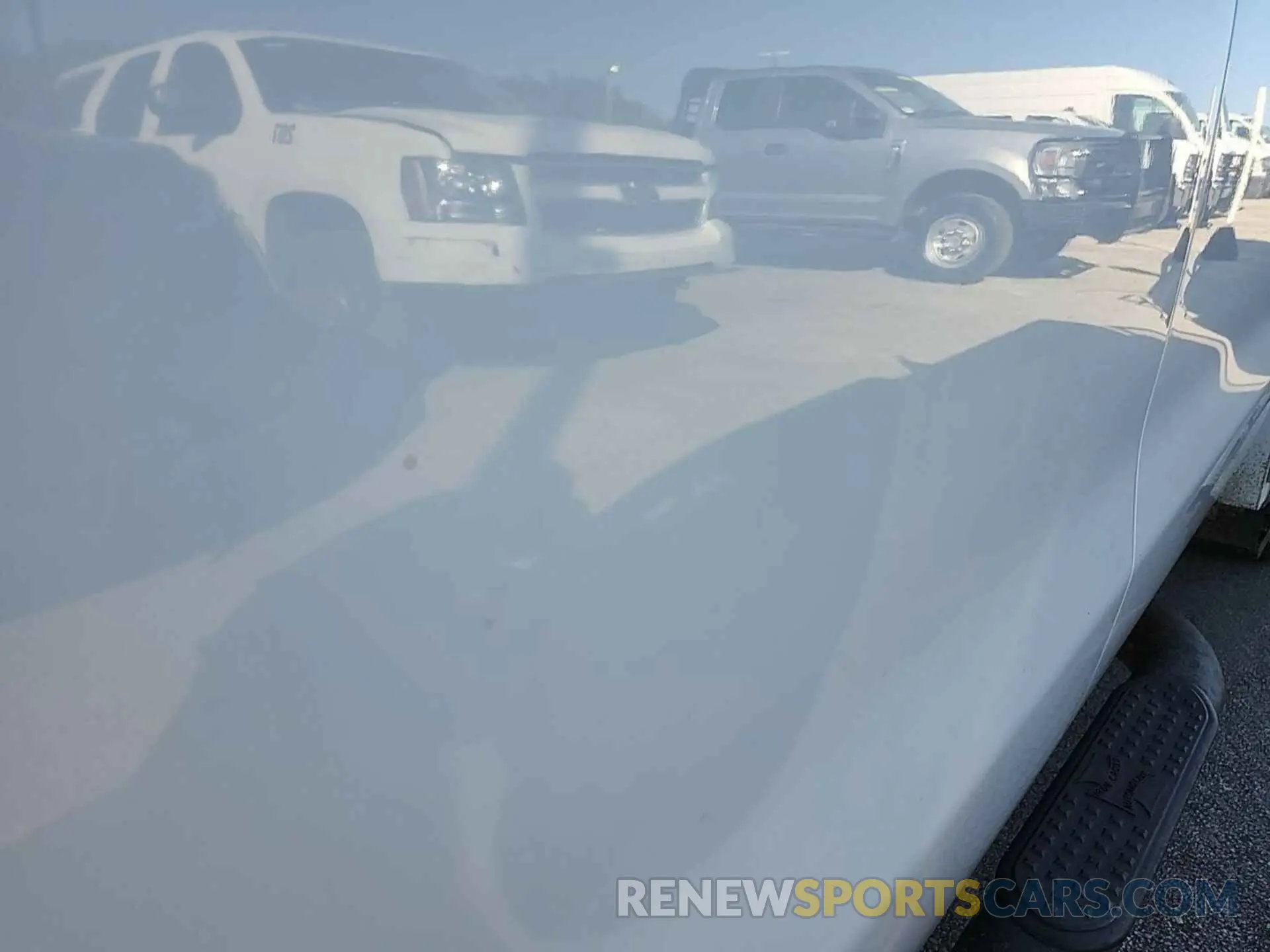 27 Photograph of a damaged car 2GC2KREG1K1109958 CHEVROLET SILVERADO 2019