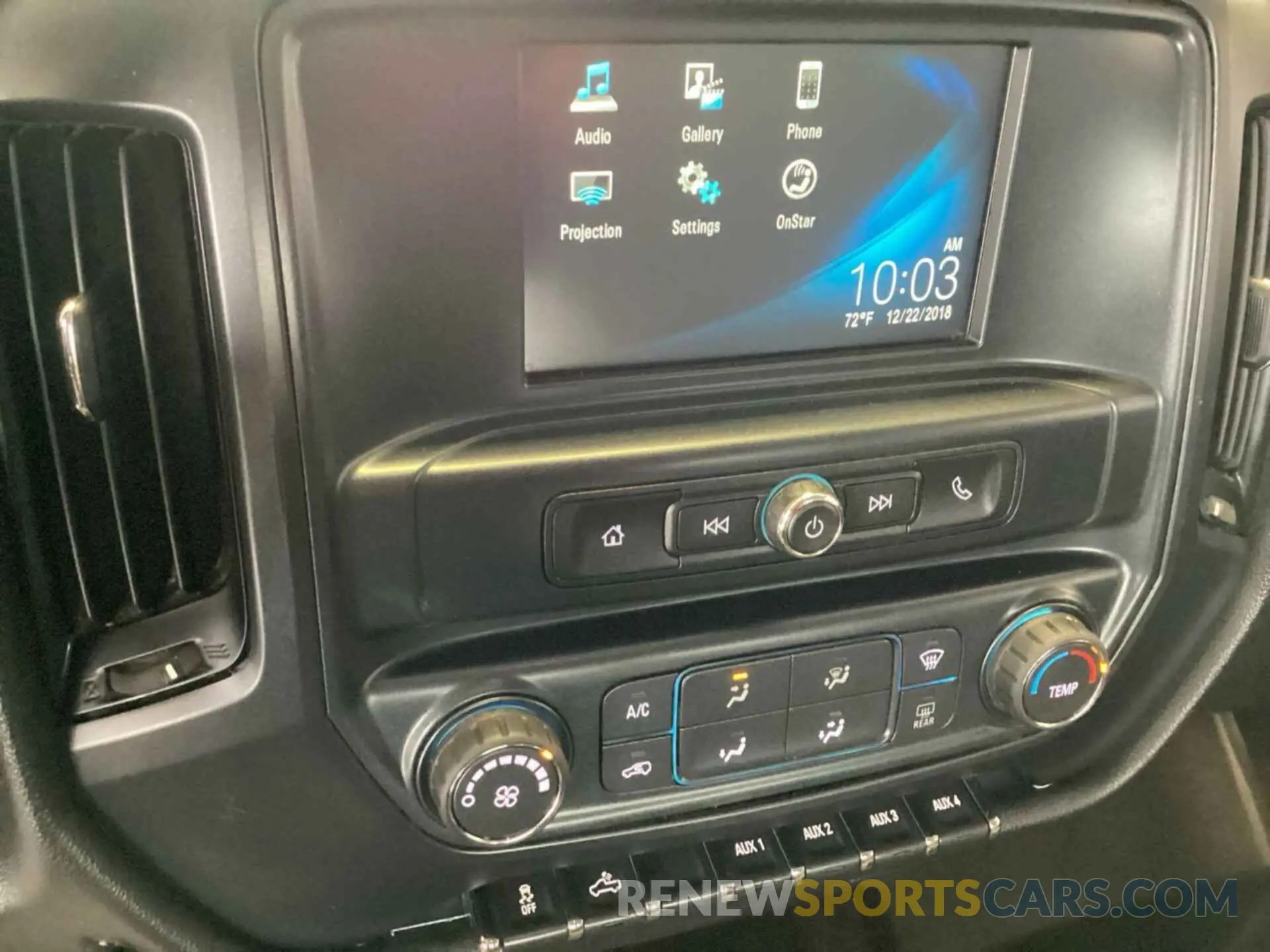 15 Photograph of a damaged car 2GC2KREG9K1155599 CHEVROLET SILVERADO 2019