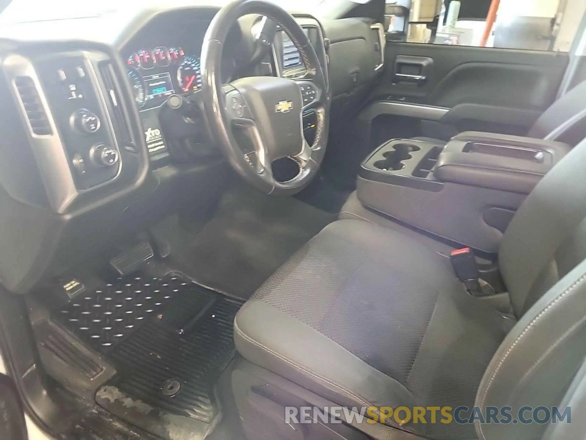 2 Фотография поврежденного автомобиля 2GC2KSEG2K1159212 CHEVROLET SILVERADO 2019