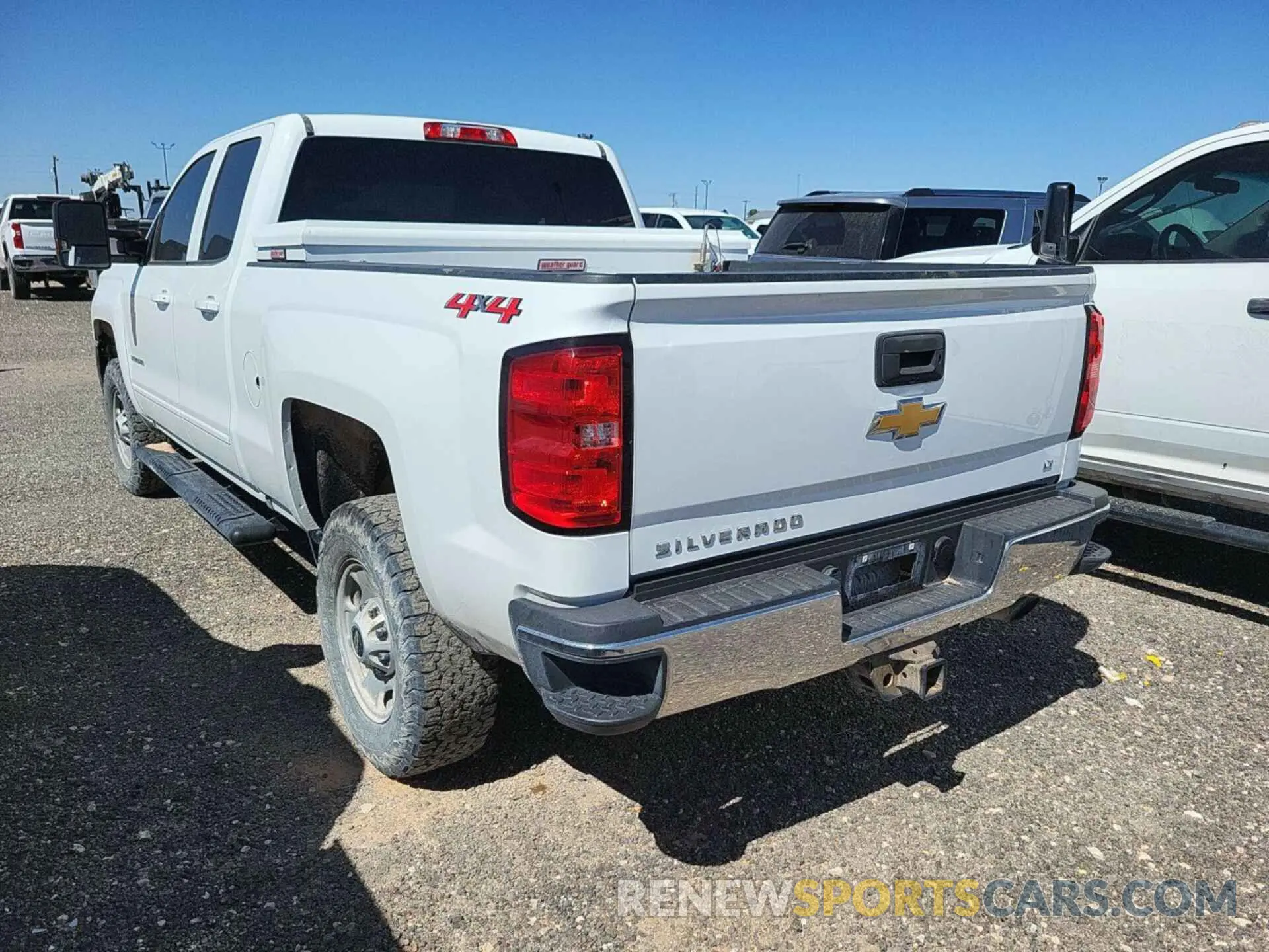 11 Photograph of a damaged car 2GC2KSEG3K1208692 CHEVROLET SILVERADO 2019