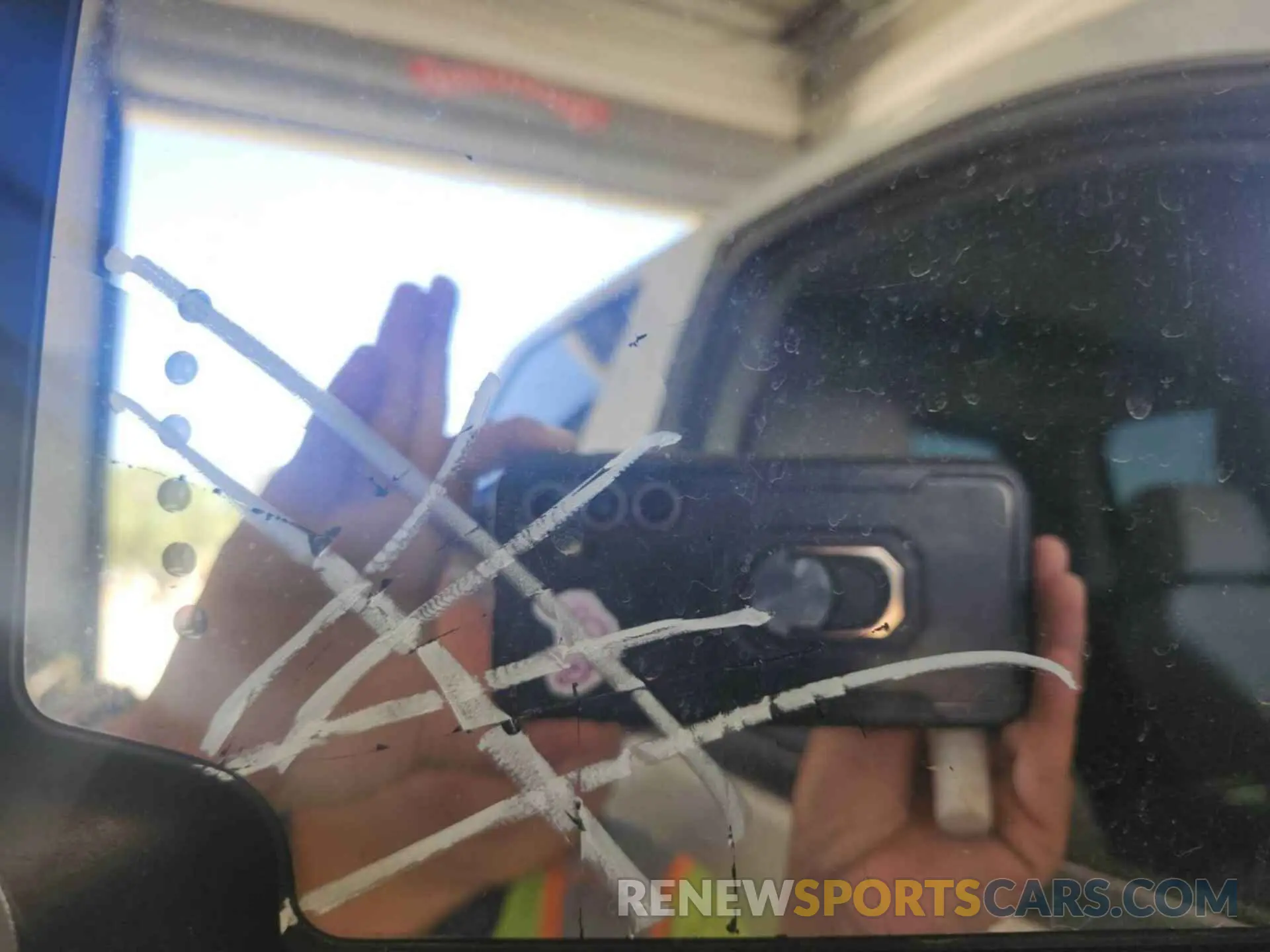 11 Photograph of a damaged car 2GC2KSEG4K1208880 CHEVROLET SILVERADO 2019