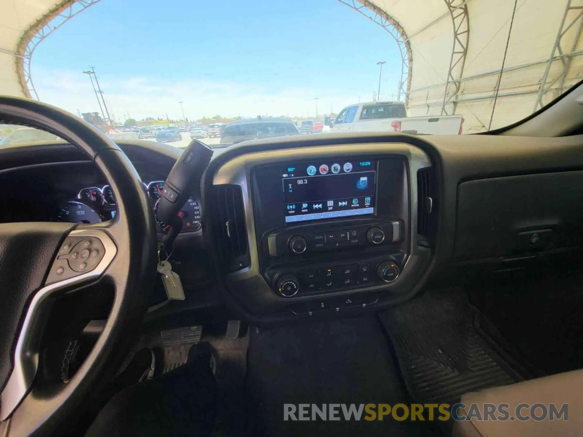 9 Photograph of a damaged car 2GC2KSEG4K1208880 CHEVROLET SILVERADO 2019