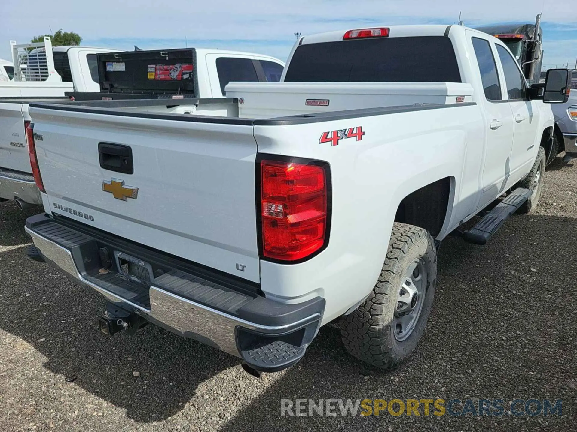 14 Photograph of a damaged car 2GC2KSEGXK1210004 CHEVROLET SILVERADO 2019