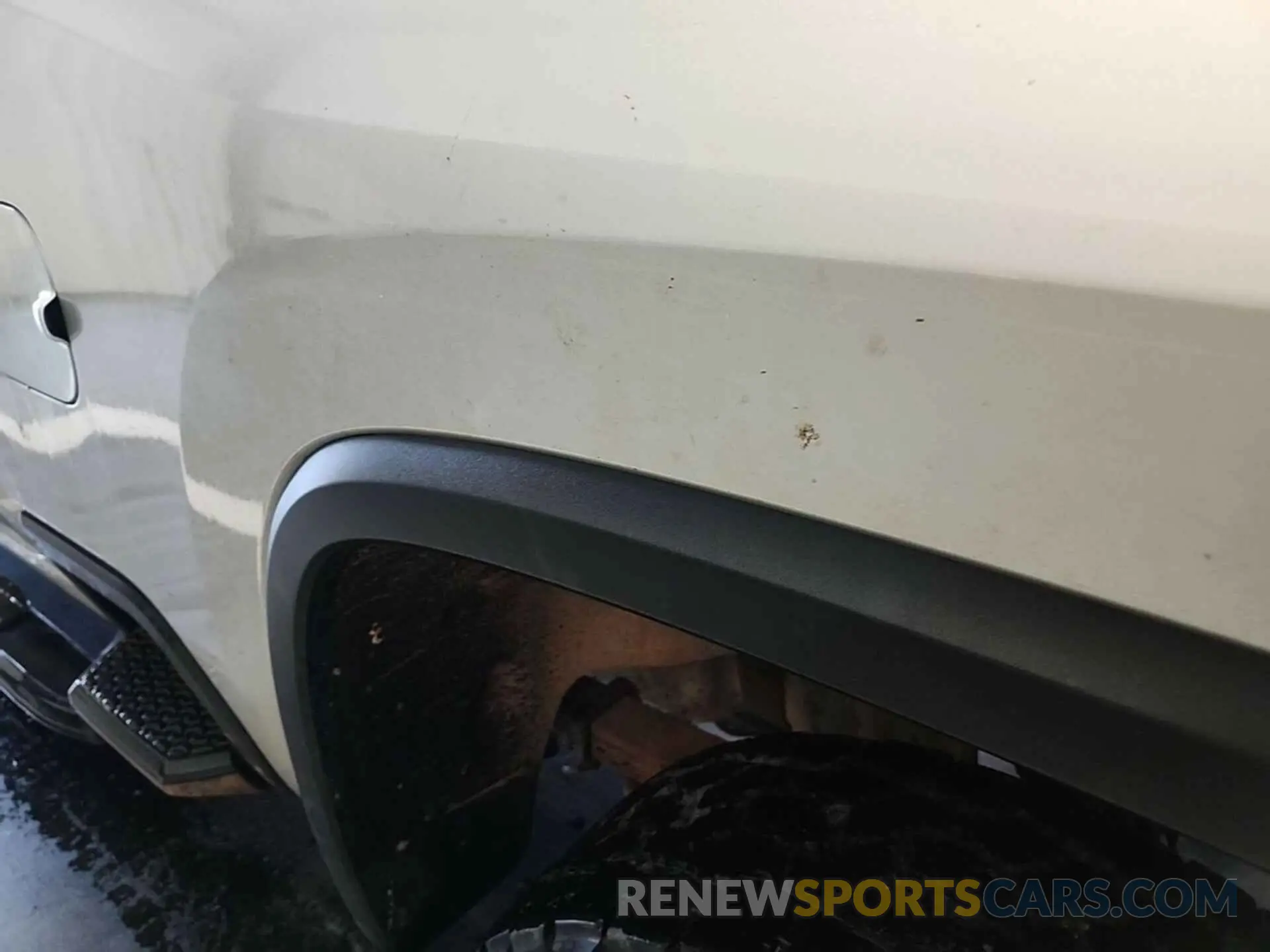18 Photograph of a damaged car 1GC1YNE73LF273922 CHEVROLET SILVERADO 2020