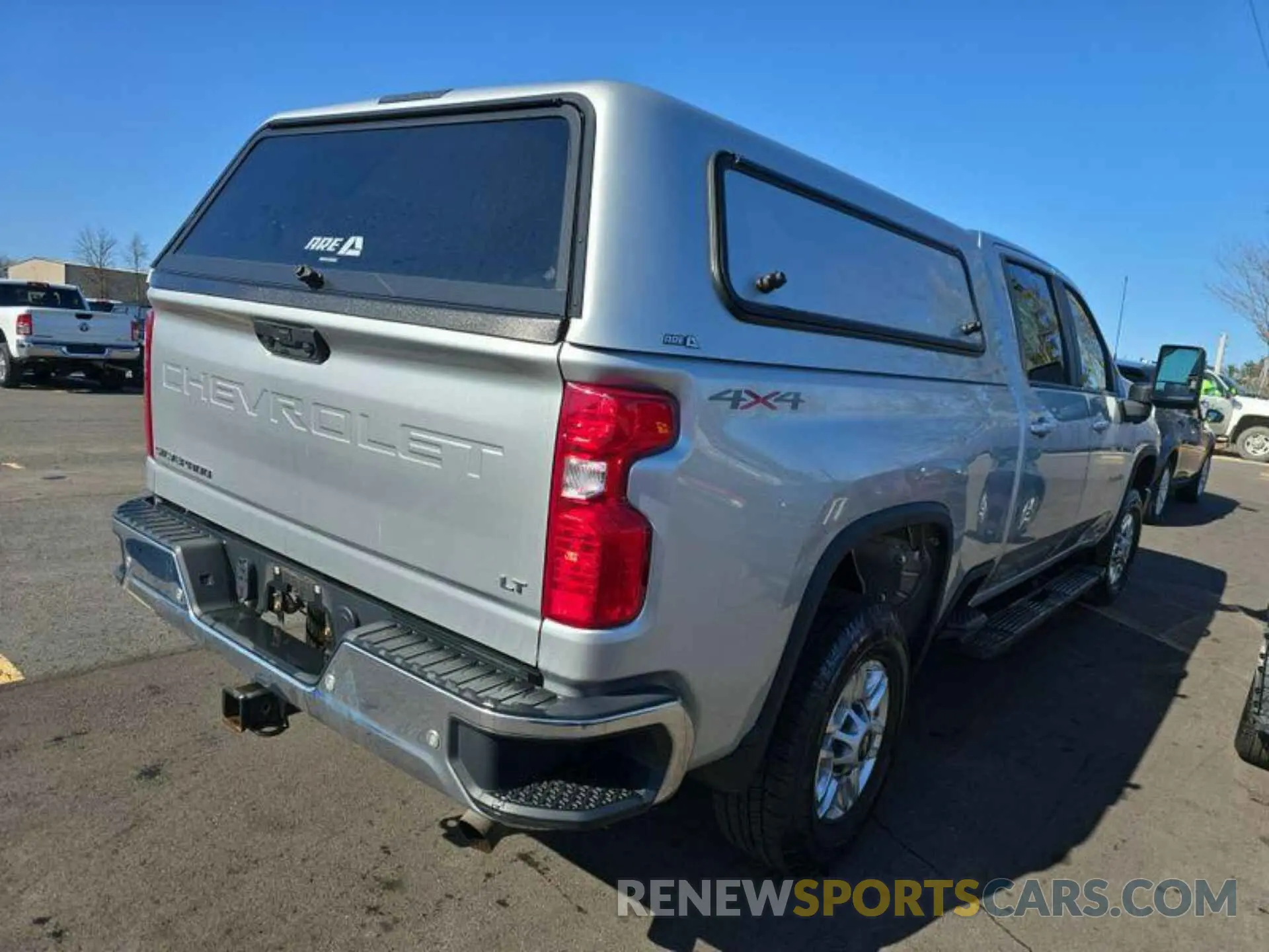 10 Photograph of a damaged car 1GC1YNE78LF315761 CHEVROLET SILVERADO 2020