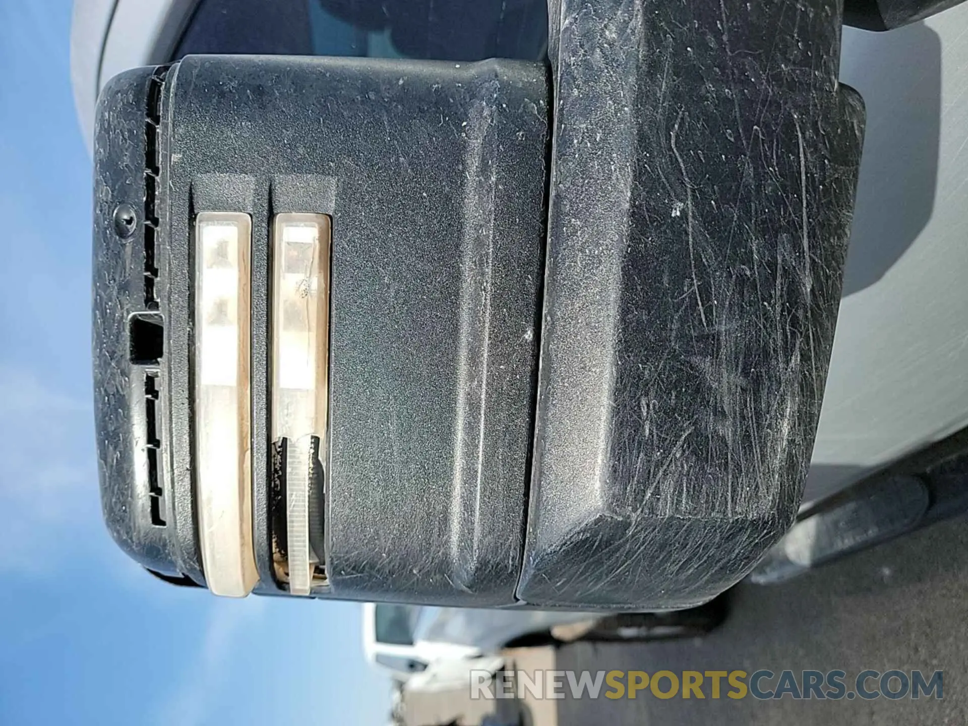 1 Photograph of a damaged car 1GC1YNE7XLF252744 CHEVROLET SILVERADO 2020