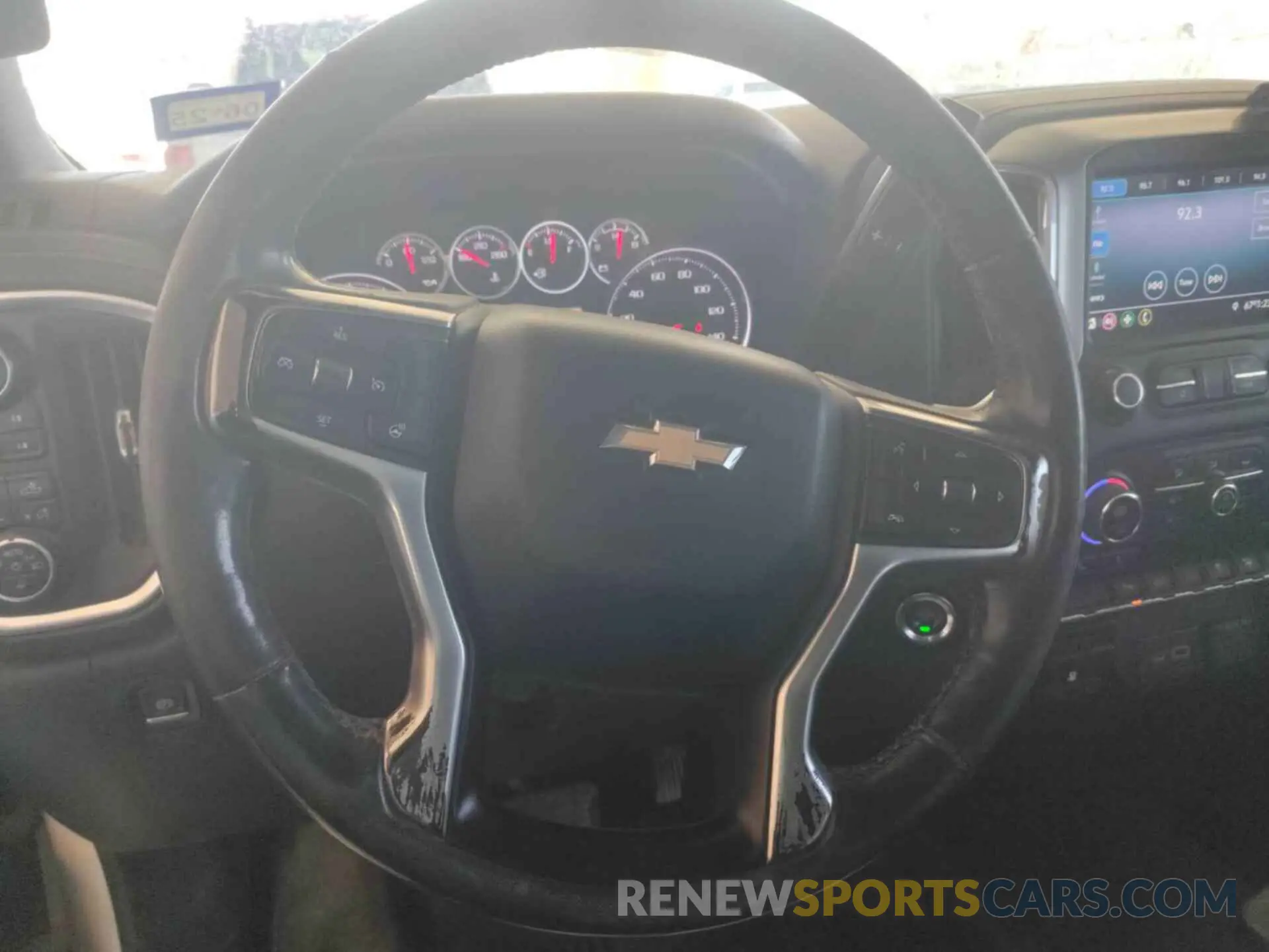 27 Photograph of a damaged car 1GC1YNE7XLF252744 CHEVROLET SILVERADO 2020