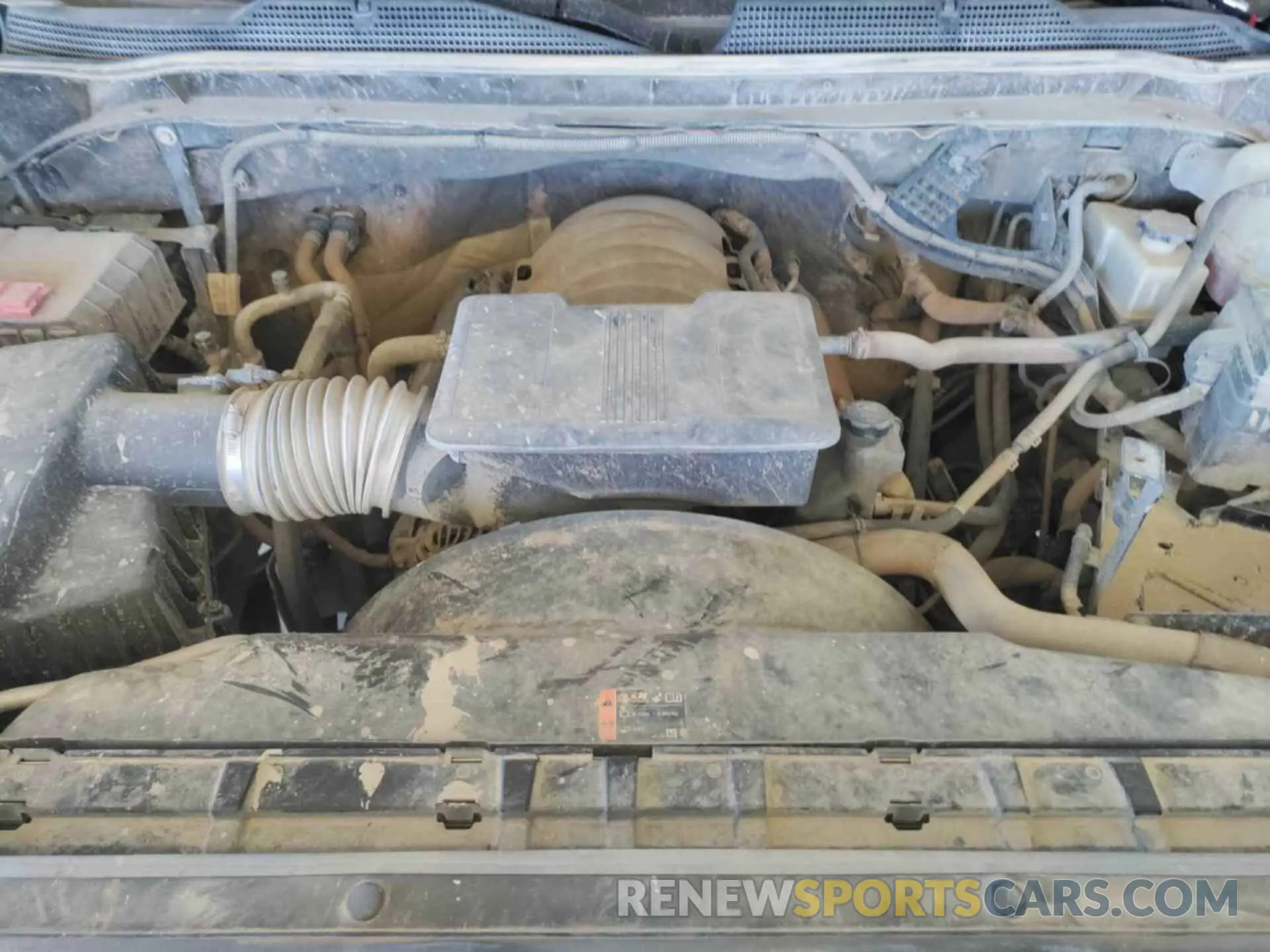 32 Photograph of a damaged car 1GC1YNE7XLF252744 CHEVROLET SILVERADO 2020