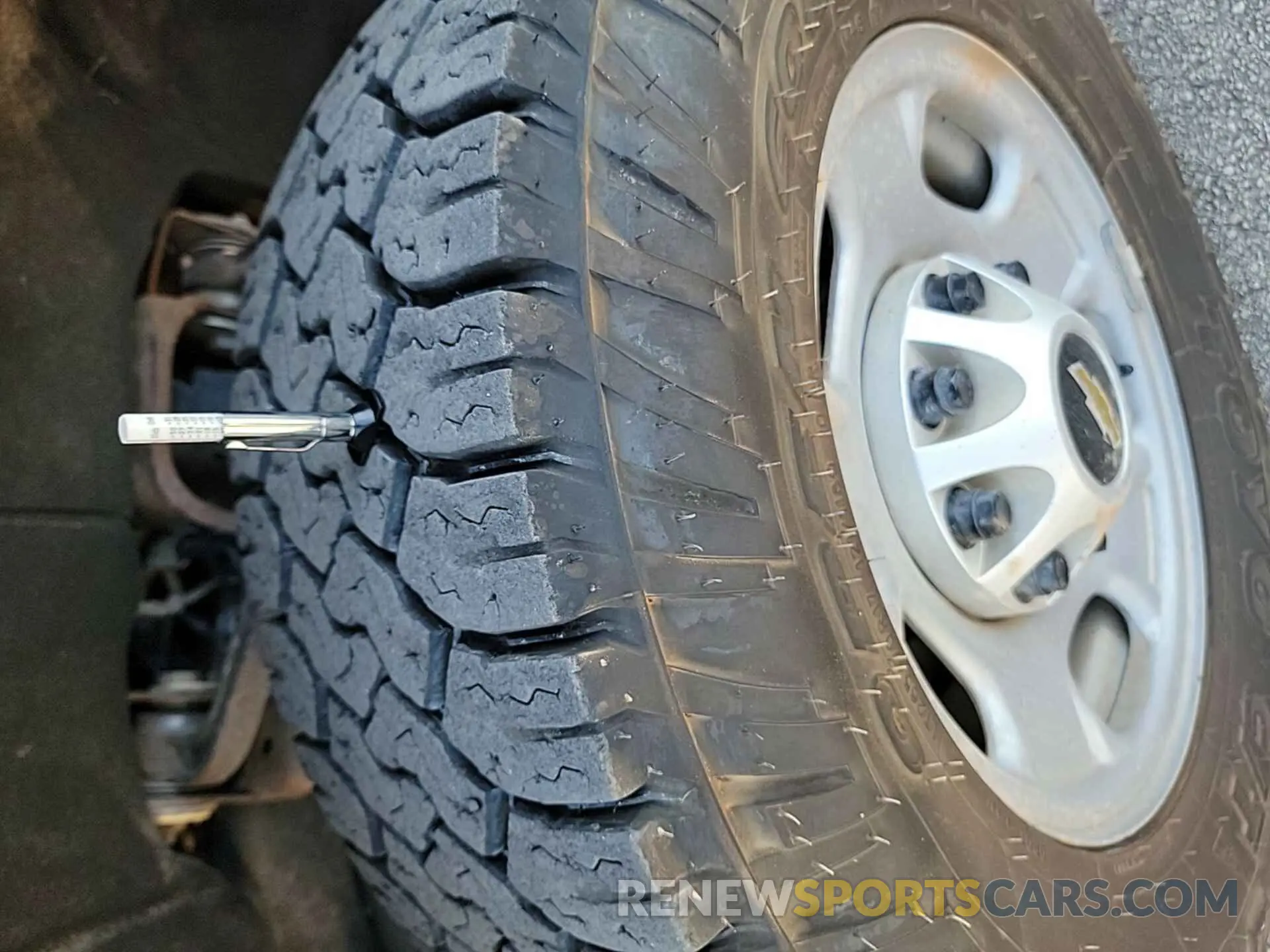 37 Photograph of a damaged car 1GC1YNE7XLF252744 CHEVROLET SILVERADO 2020