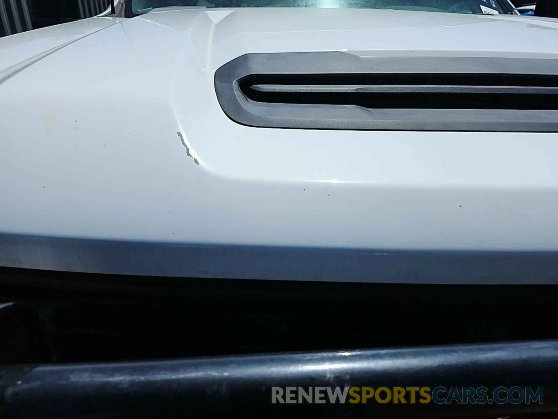 8 Photograph of a damaged car 1GC2YLE72LF233422 CHEVROLET SILVERADO 2020