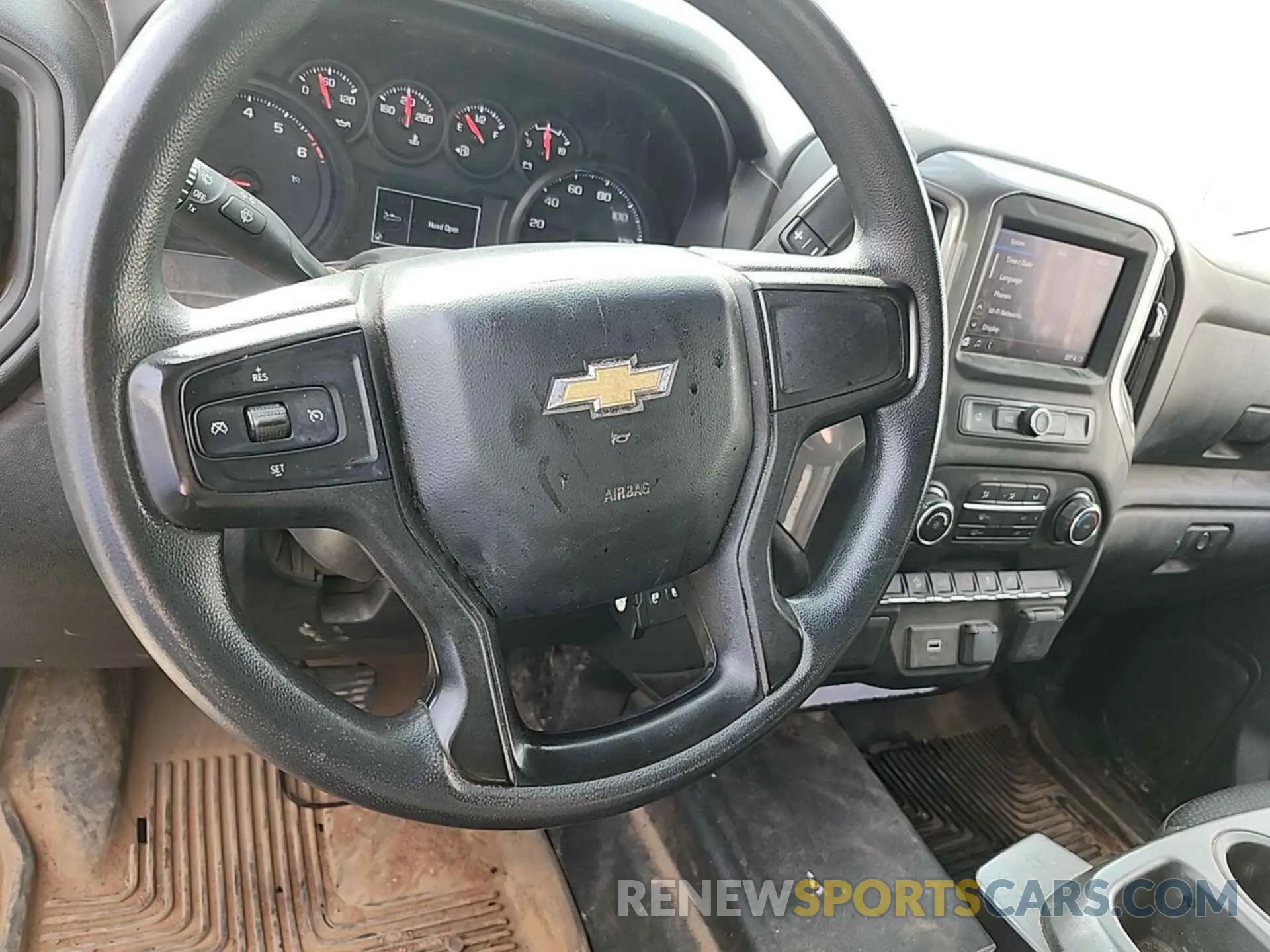5 Фотография поврежденного автомобиля 1GC2YLE76LF233469 CHEVROLET SILVERADO 2020