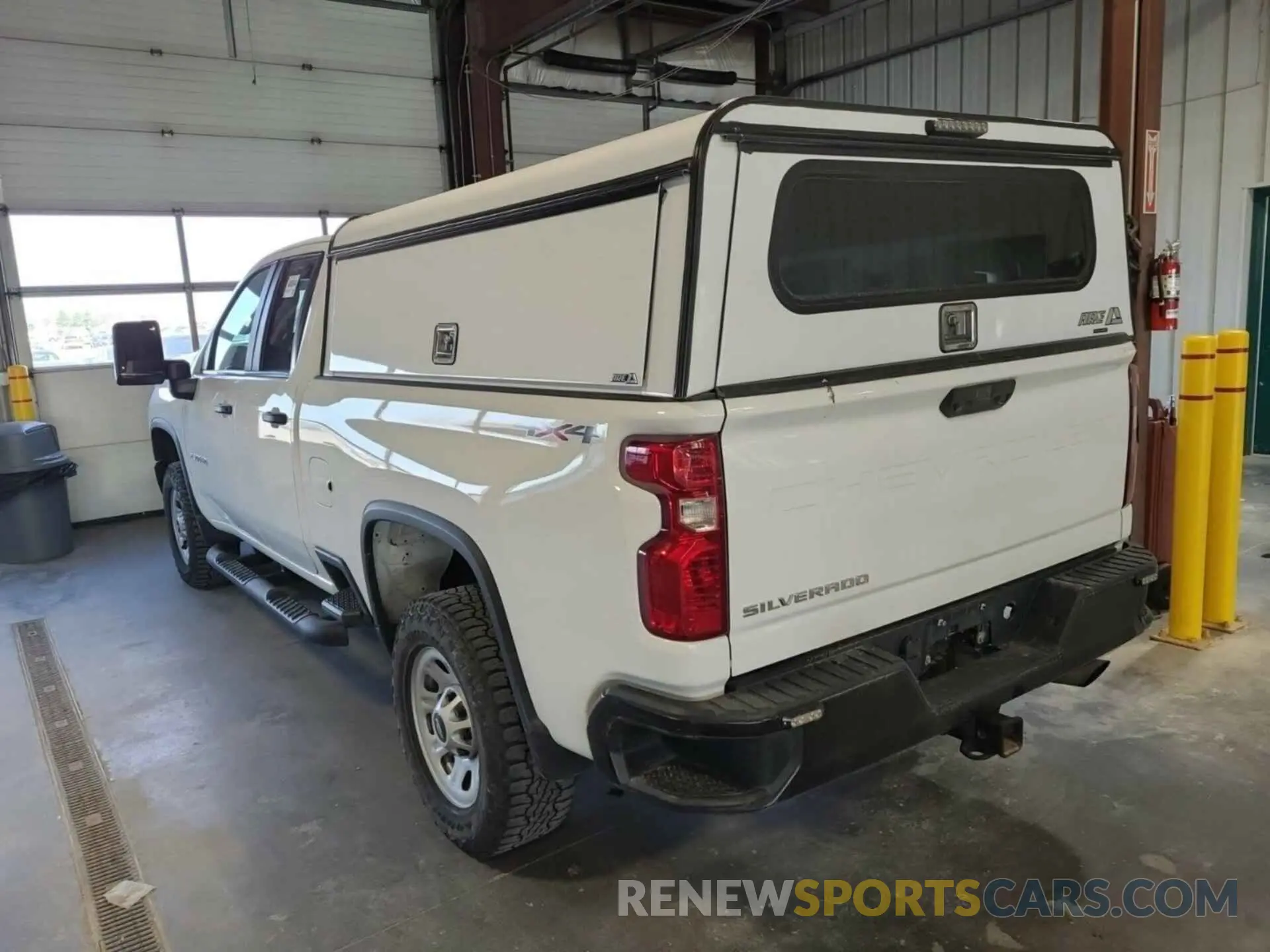 12 Photograph of a damaged car 1GC2YLE76LF282526 CHEVROLET SILVERADO 2020