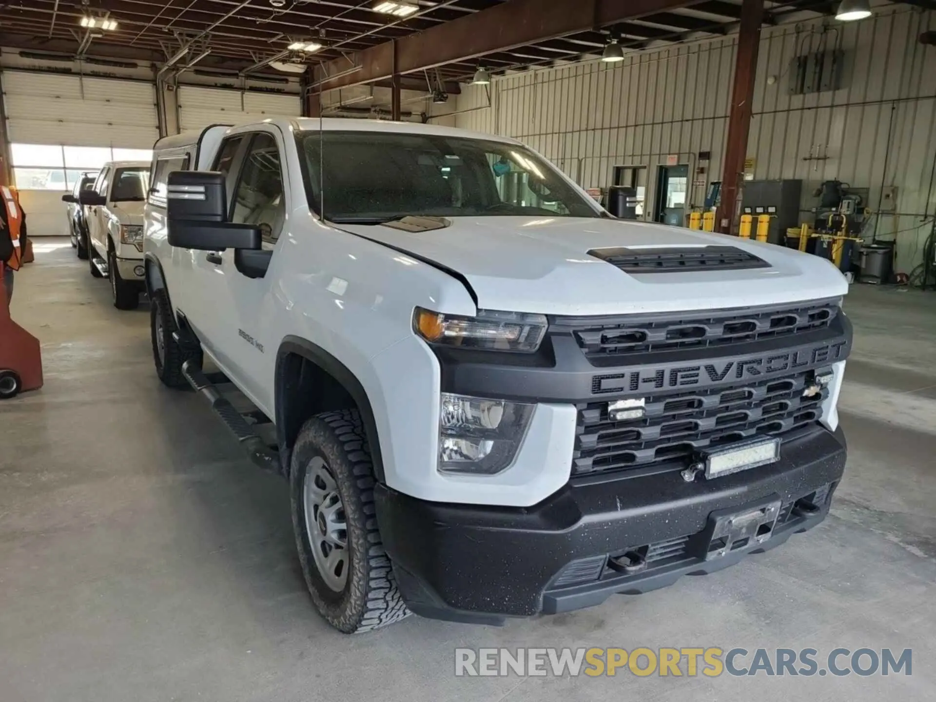 23 Photograph of a damaged car 1GC2YLE76LF282526 CHEVROLET SILVERADO 2020