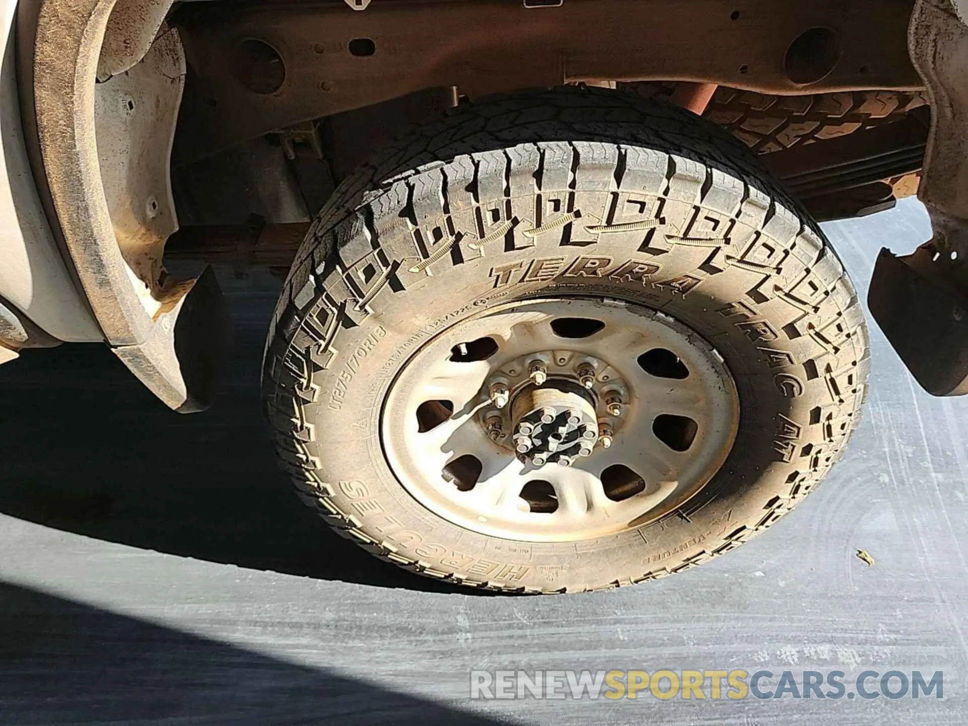 20 Фотография поврежденного автомобиля 1GC2YLE78LF250872 CHEVROLET SILVERADO 2020