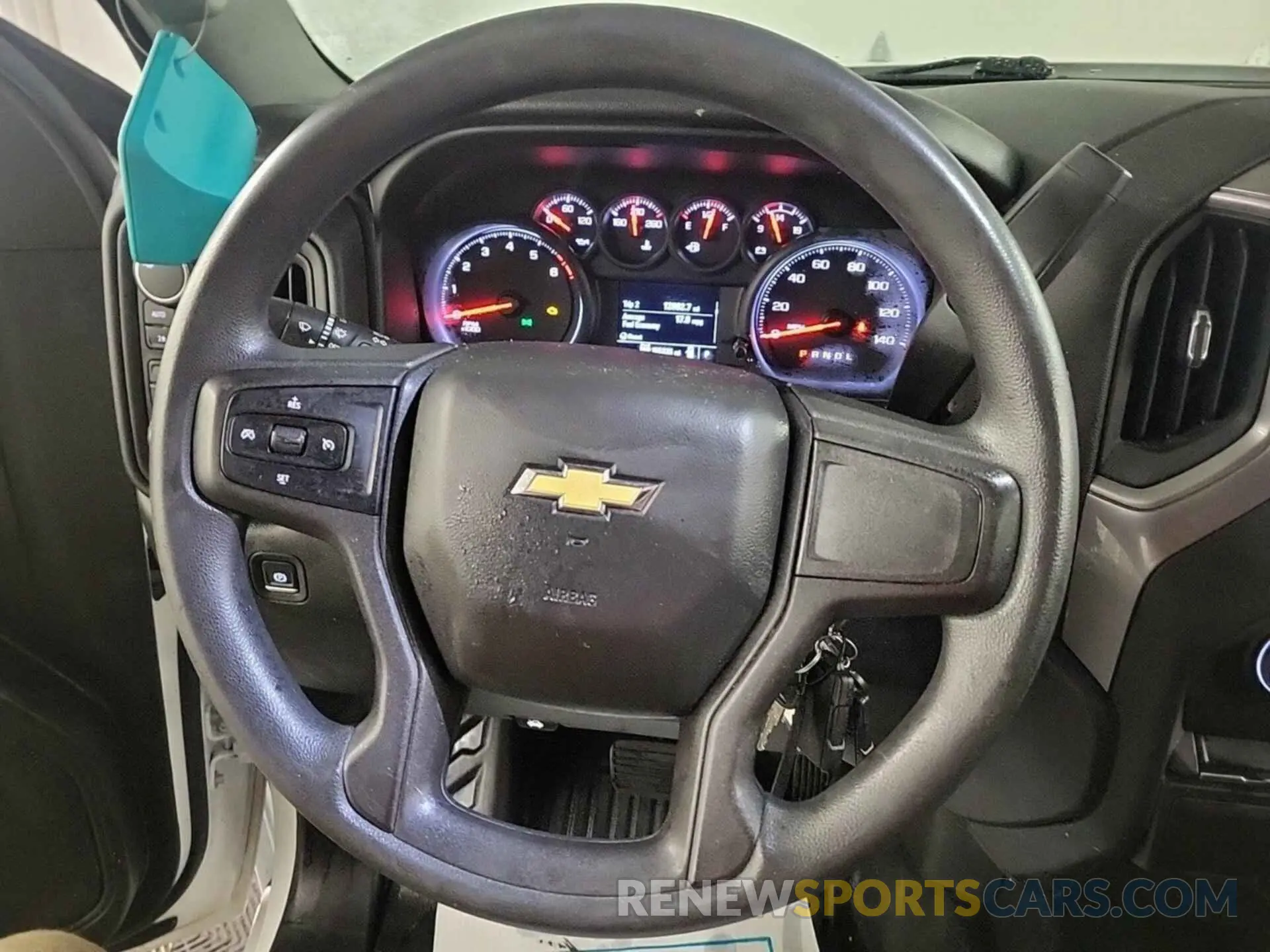 25 Фотография поврежденного автомобиля 1GCPYAEH0LZ268851 CHEVROLET SILVERADO 2020