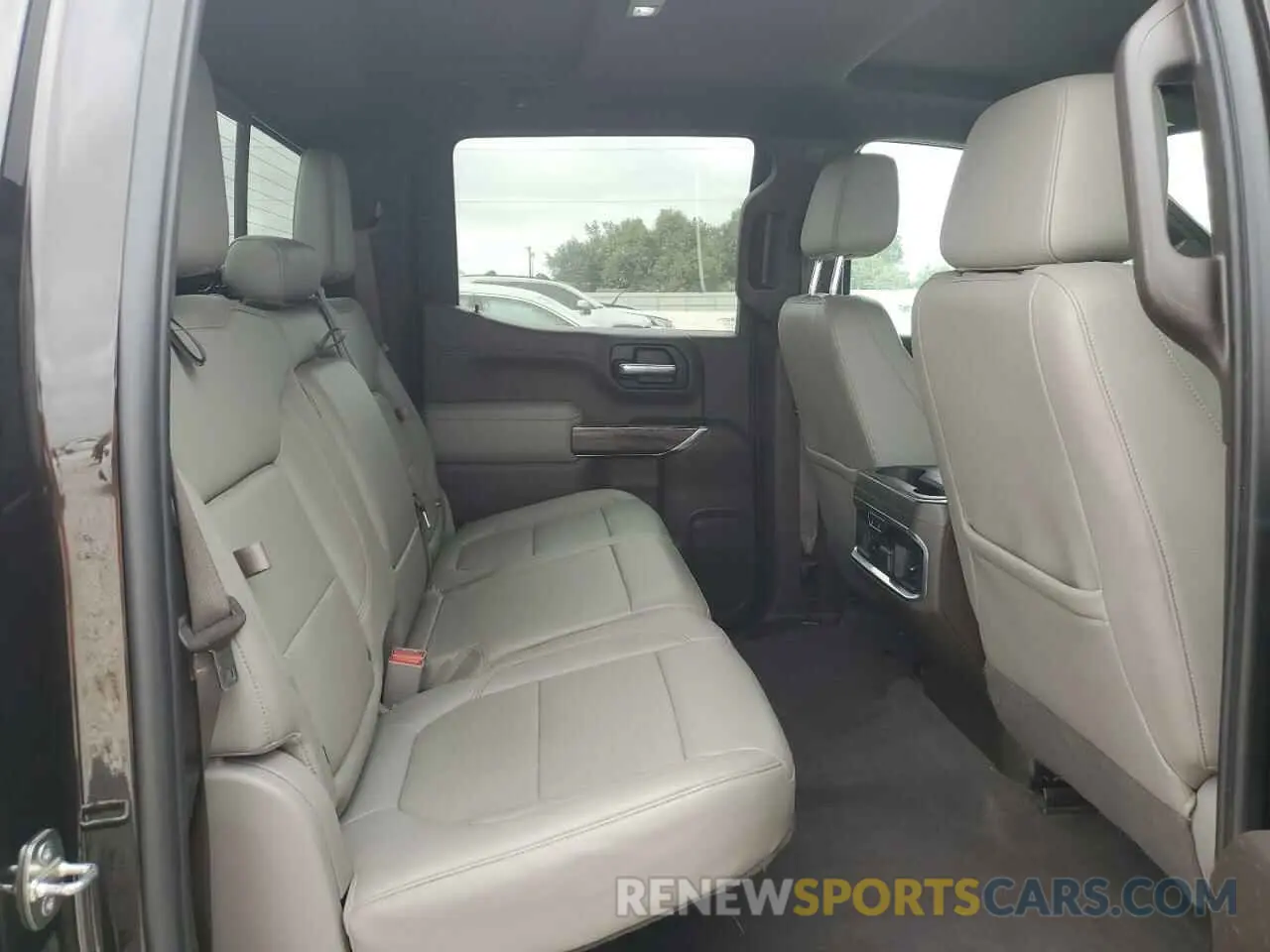 10 Фотография поврежденного автомобиля 3GCUYGED6LG301127 CHEVROLET SILVERADO 2020