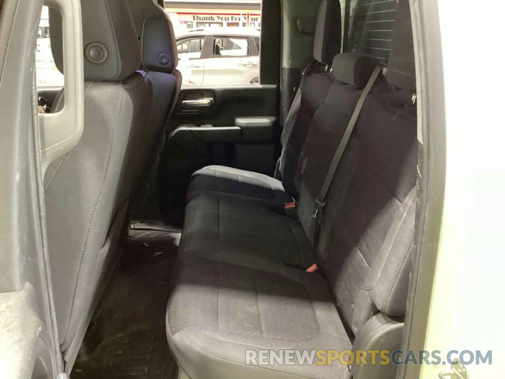 2 Фотография поврежденного автомобиля 1GC2YLE72MF157119 CHEVROLET SILVERADO 2021