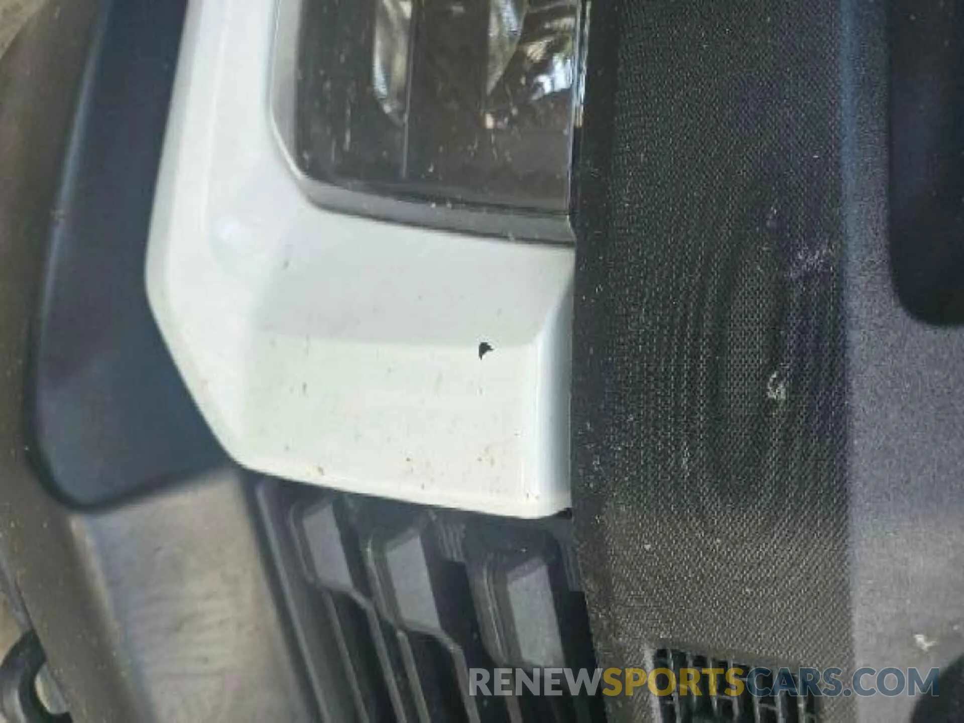 10 Photograph of a damaged car 1GC2YLE76MF249706 CHEVROLET SILVERADO 2021