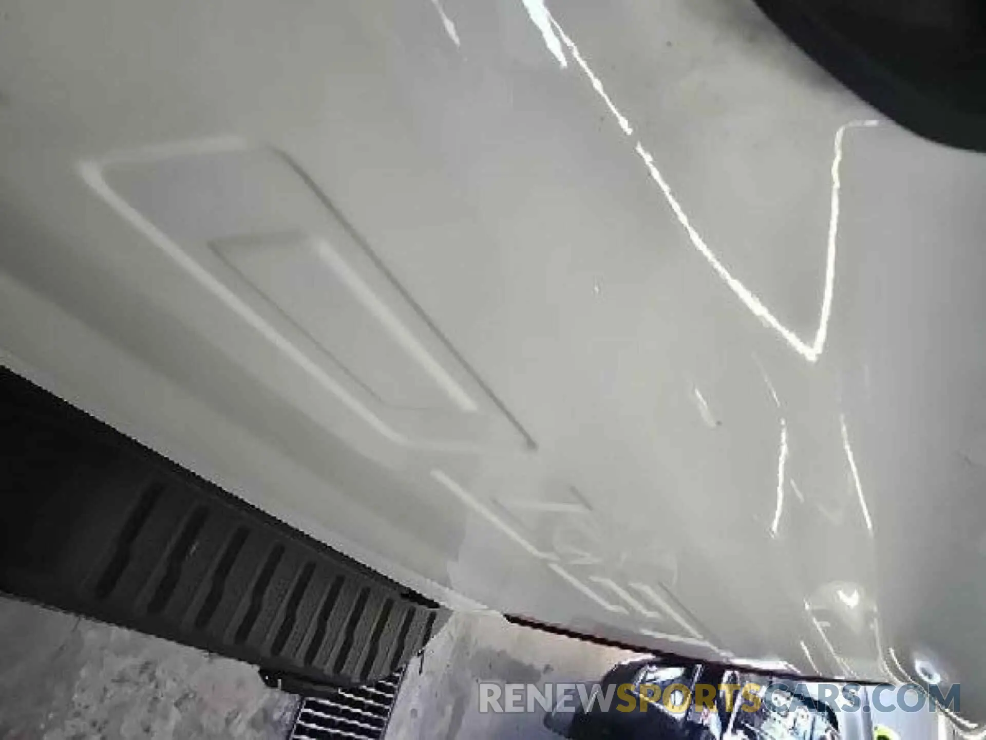 18 Photograph of a damaged car 1GC2YLE76MF249706 CHEVROLET SILVERADO 2021